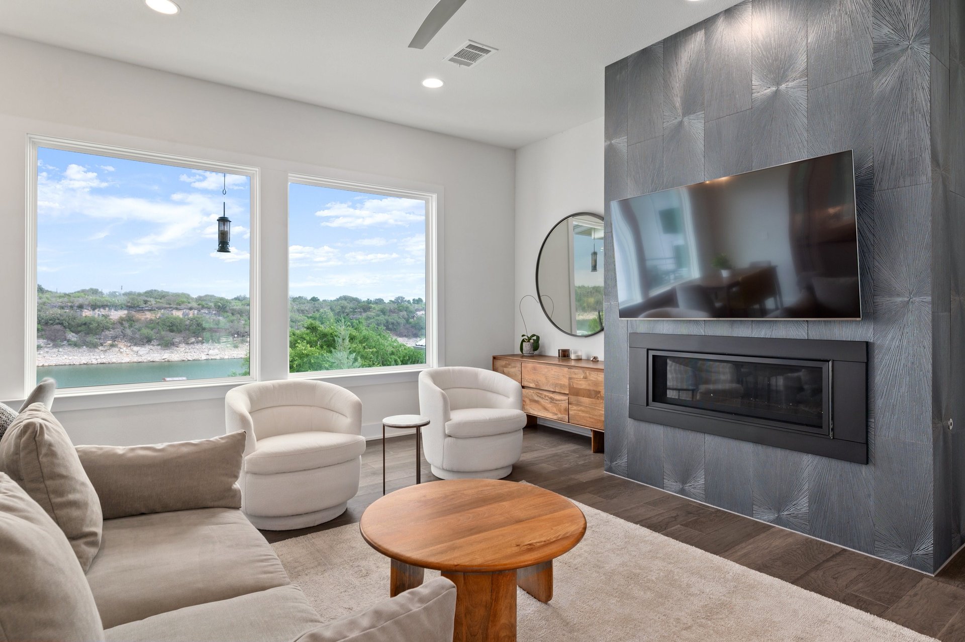 1215 Lake Shore Drive