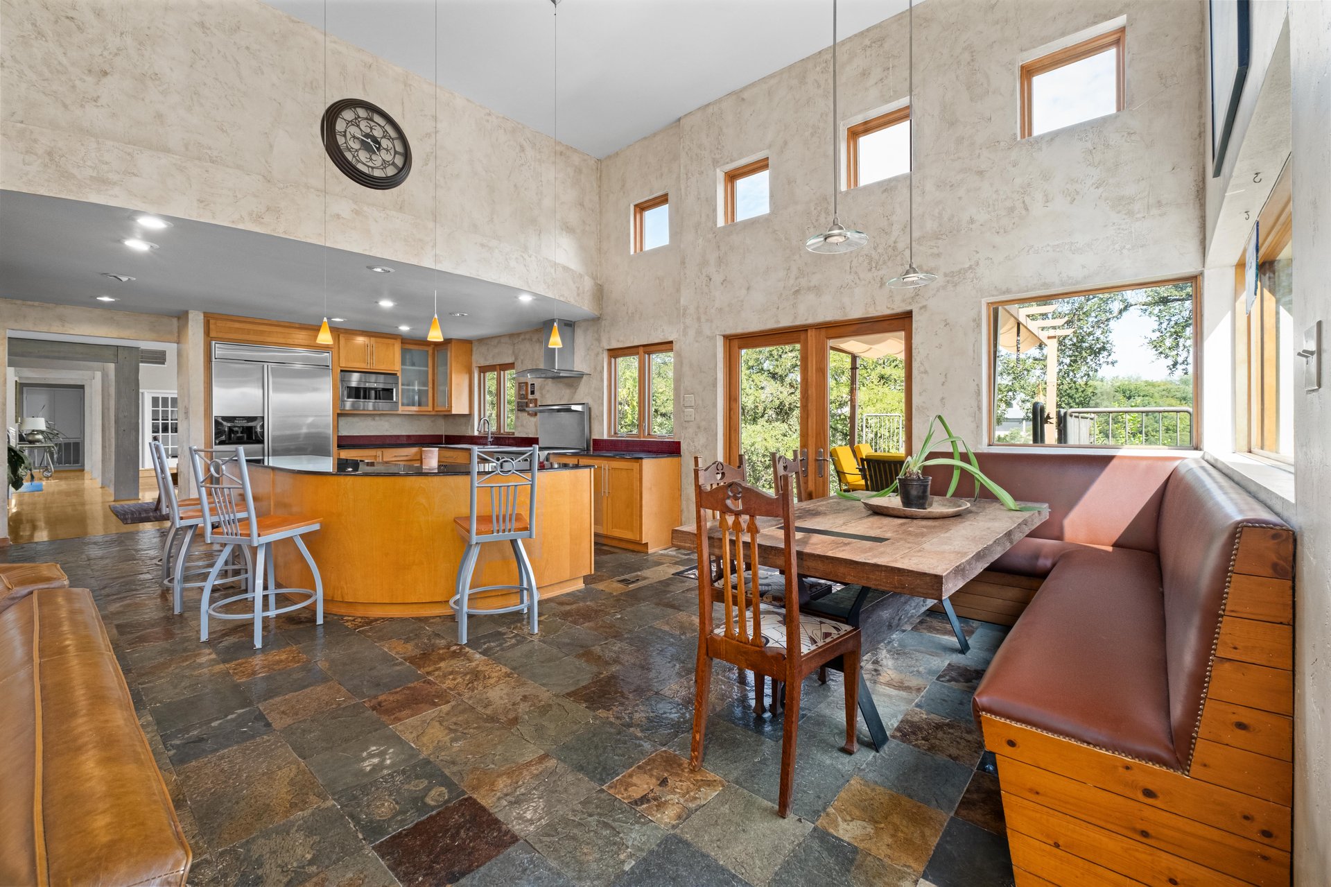 102 Canyon Circle West