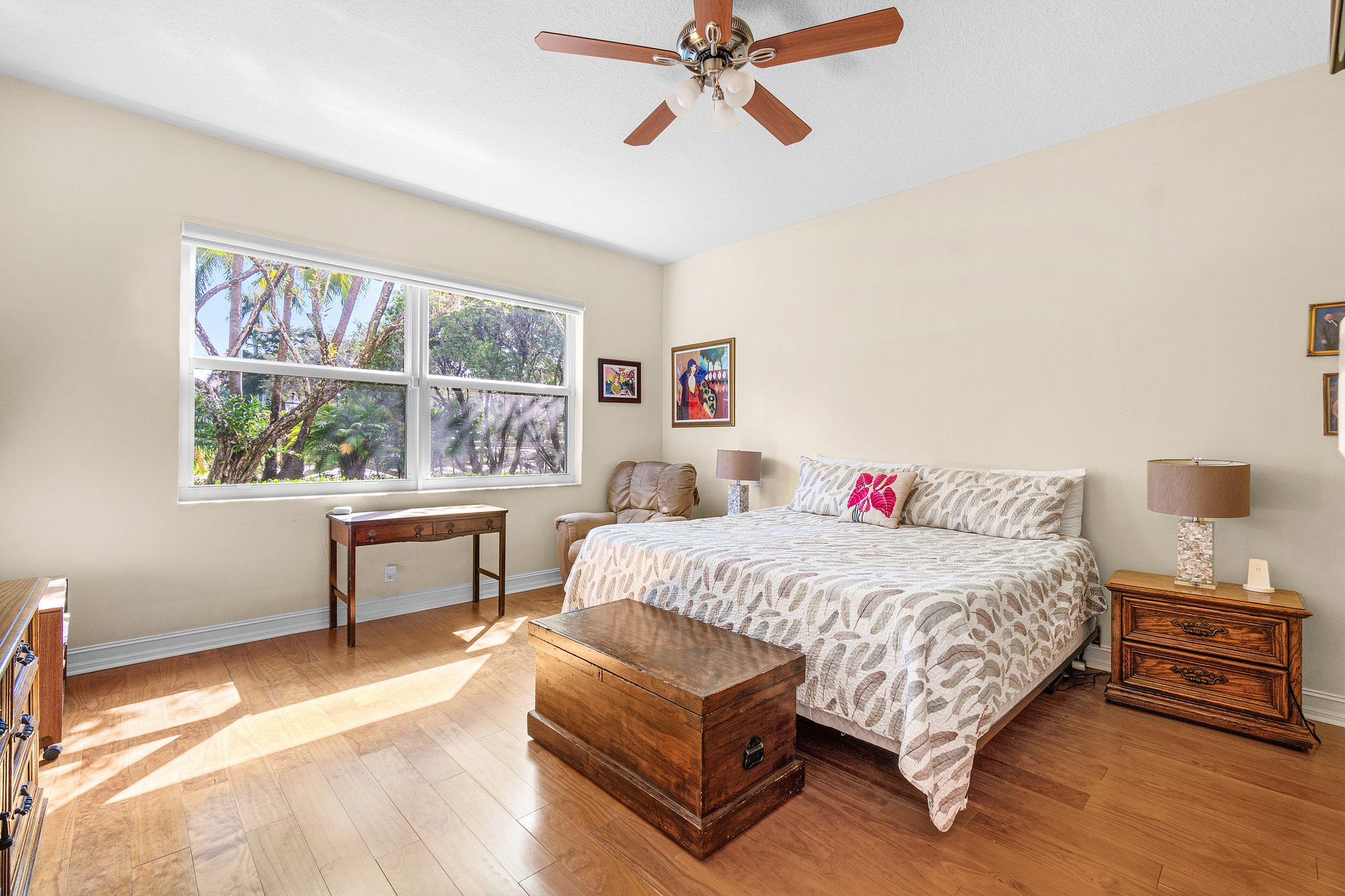 6200 Island Bend A