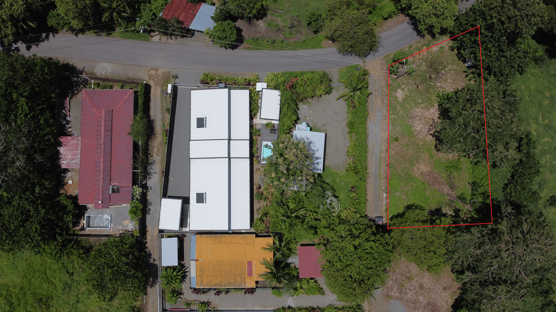 Prime Lot Just 350 Meters from Matapalo Beach – Ideal for Commercial or Residential Development