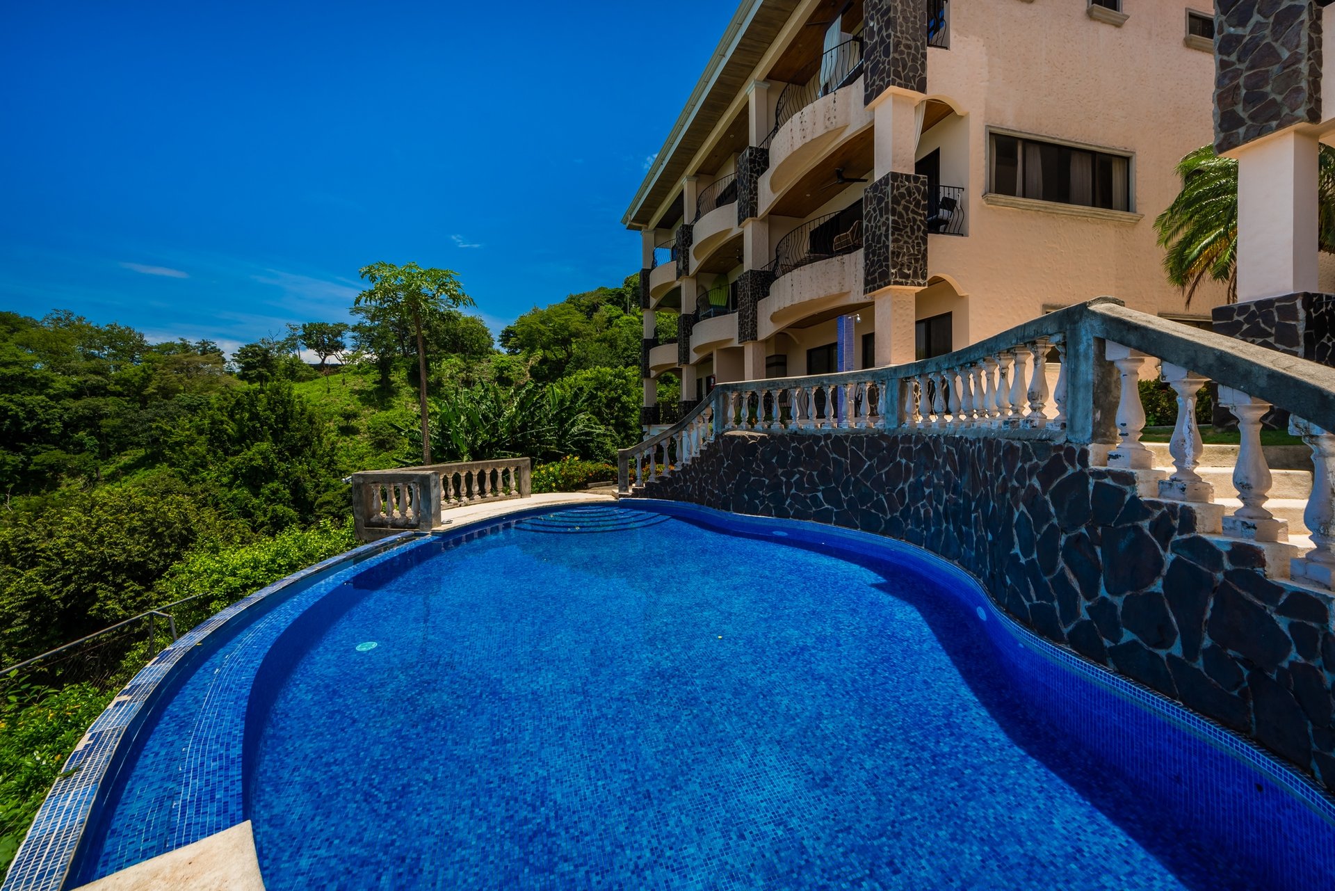 Flamingo Towers Penthouse #32 | Stunning ocean views with the luxury of condo living at Flamingo Beach!