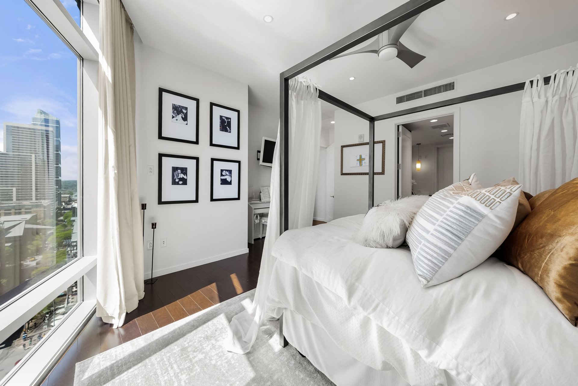 200 Congress Avenue #14C