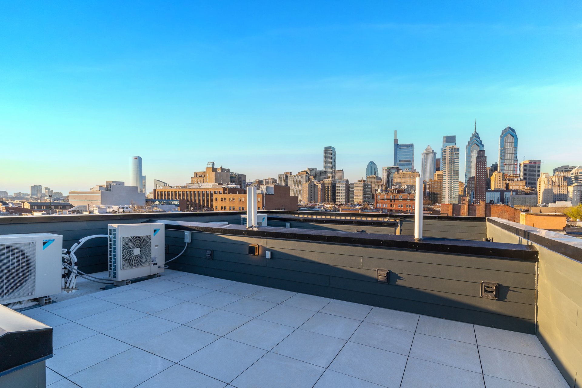 712 S 17th St #2, Philadelphia, PA 19146	
