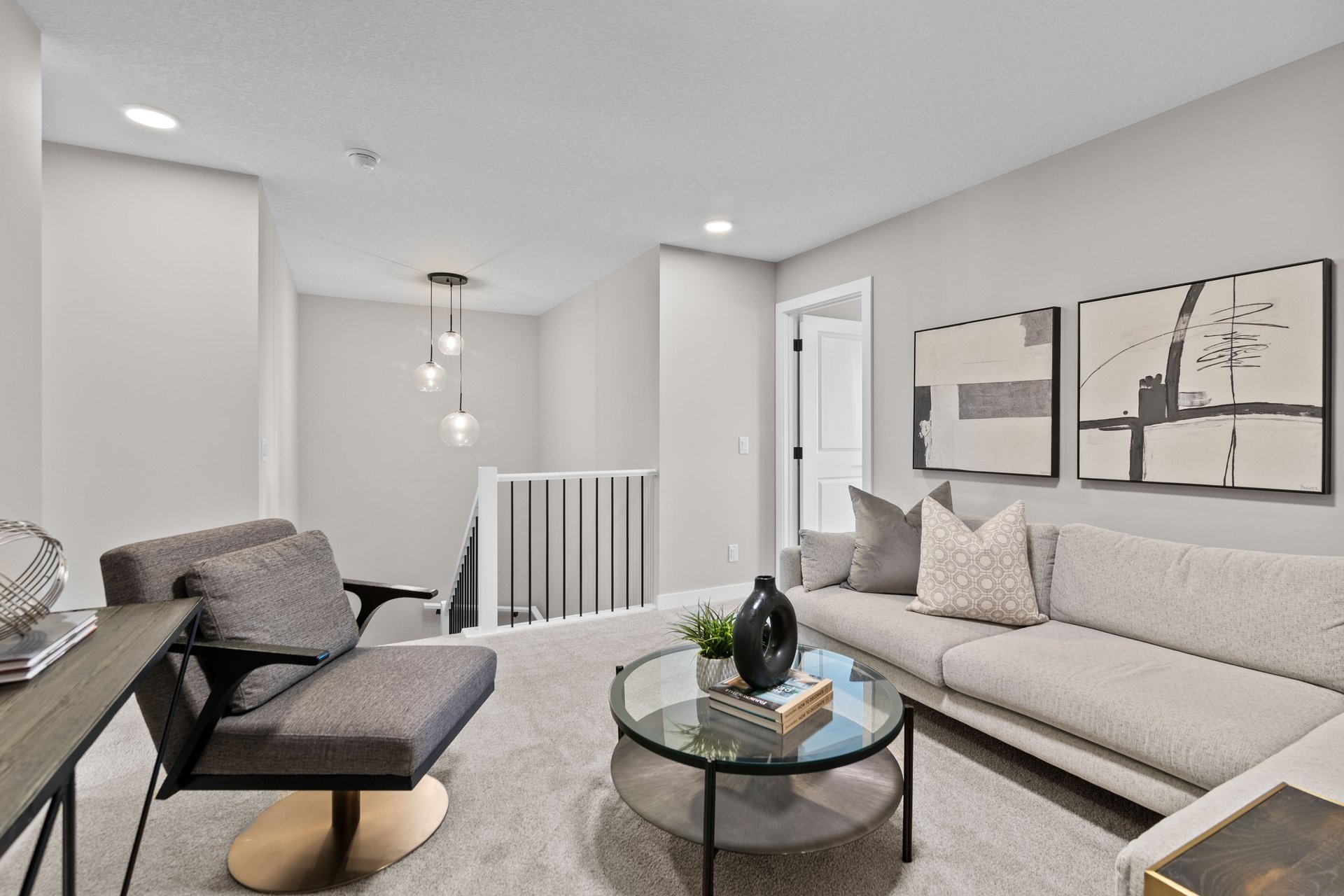 155 Belvedere Crescent SE