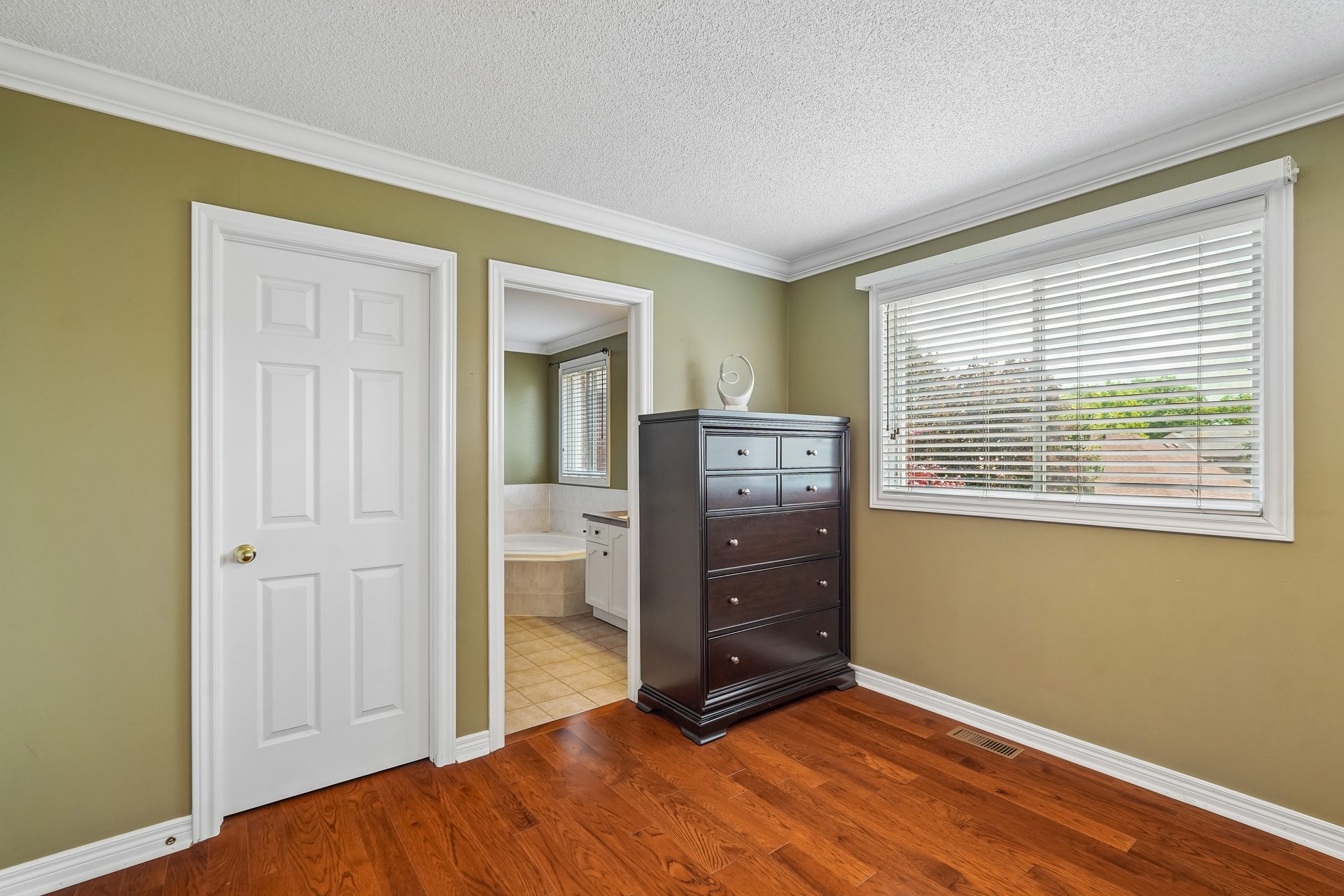 Beautiful Family Home in Sought-After Westmount