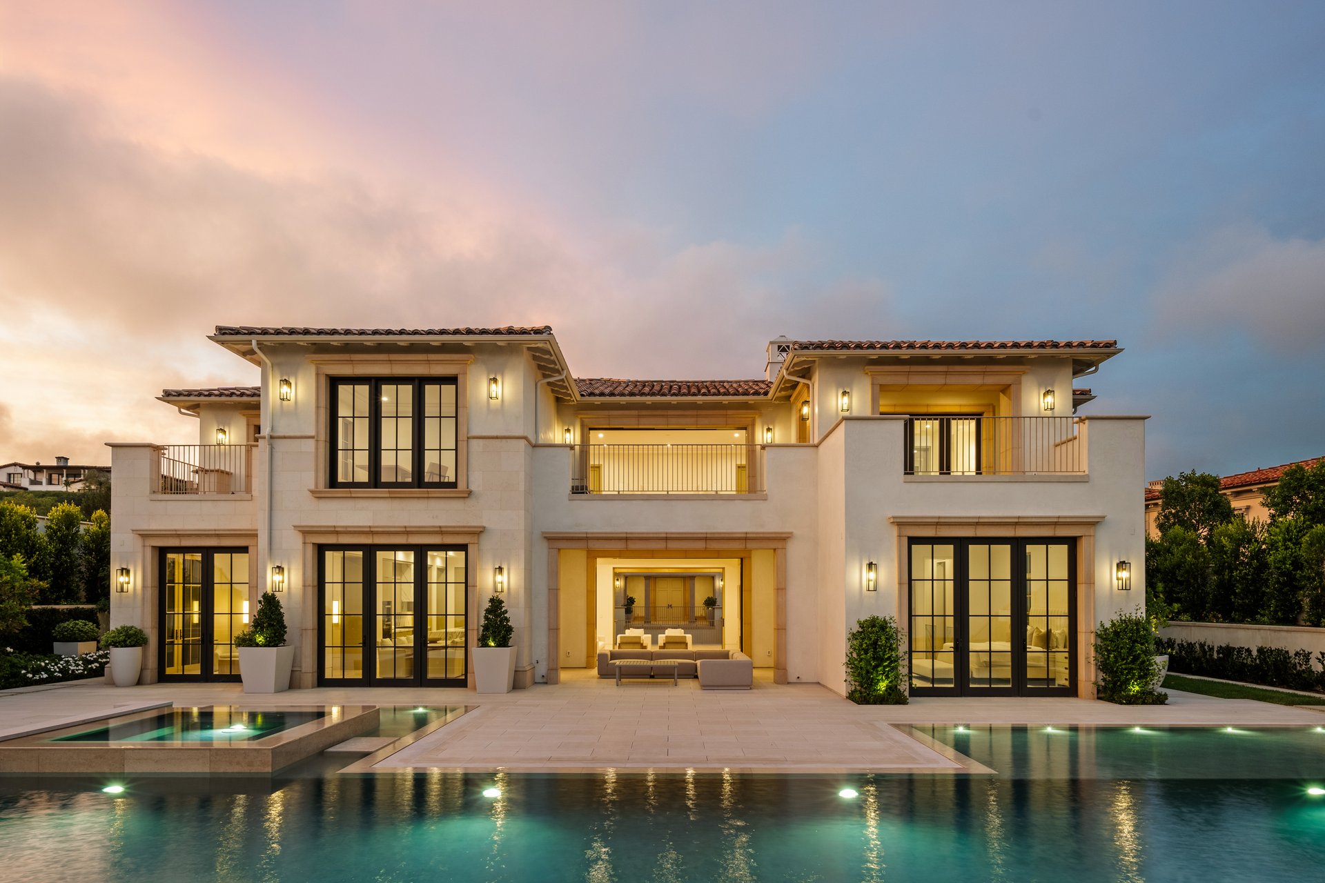18 Swimmers Point, Newport  