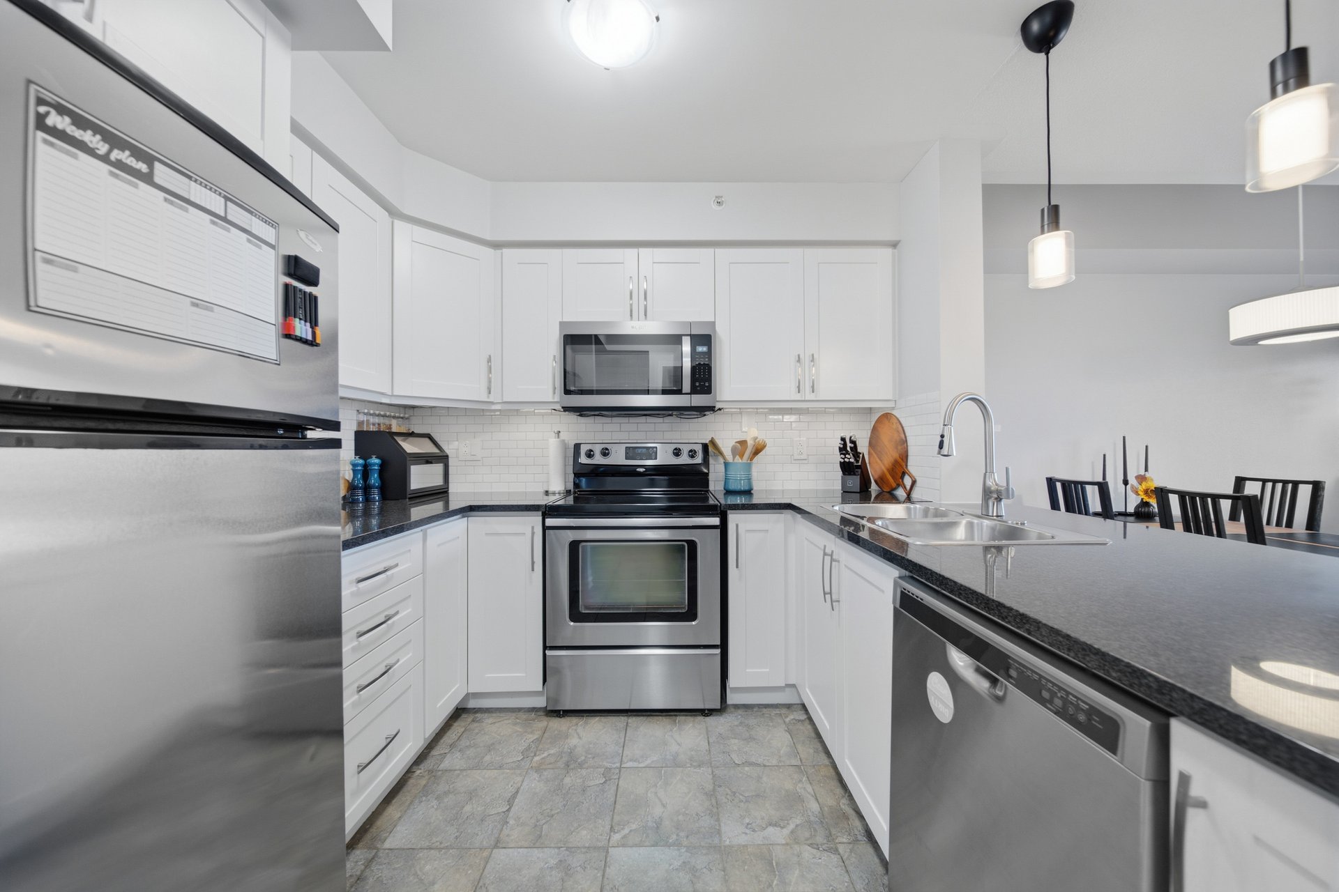 10 Mendelssohn St Suite 413
