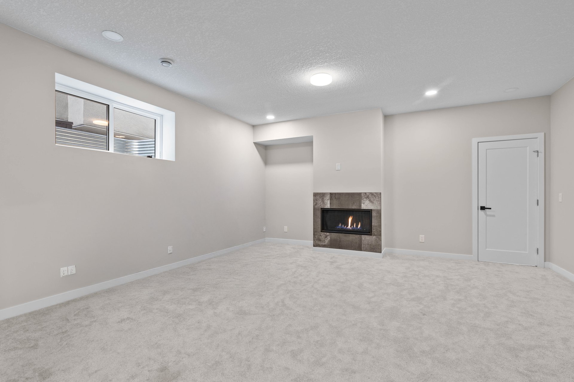 17 Coulee Crescent SW