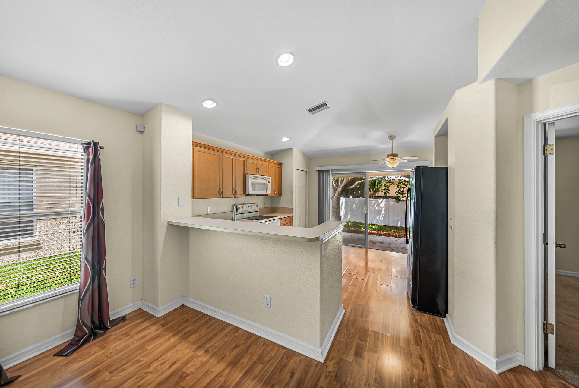 11578 HAMMOCKS GLADE DR