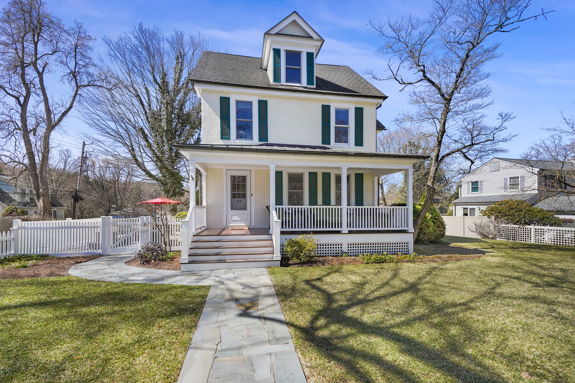 37 Hillside Avenue