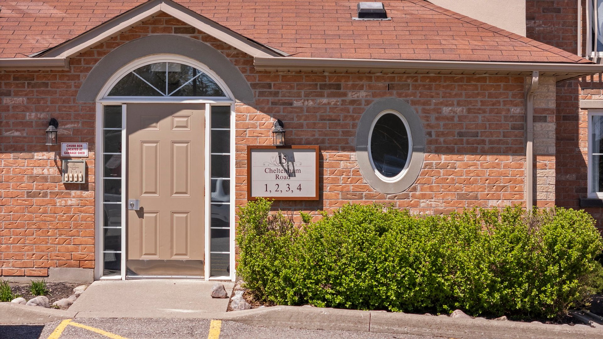 #1-15 Cheltenham Road, Barrie