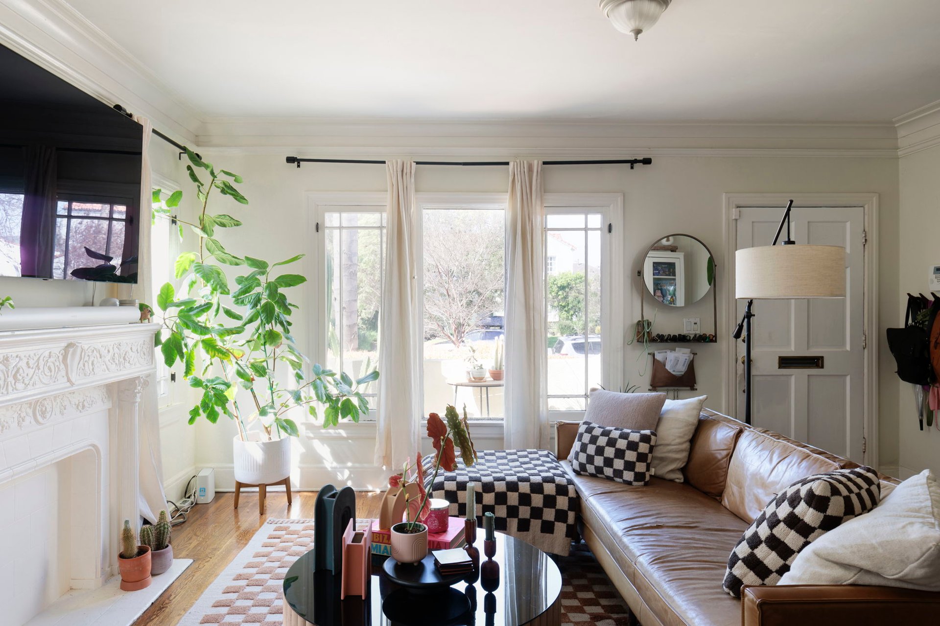 Graciously Updated Side-by-Side Duplex in Tranquil Longwood Highlands