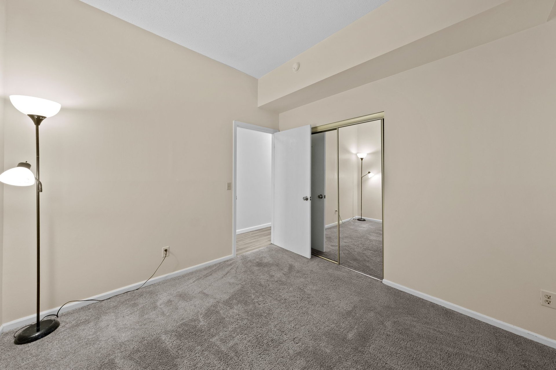 4319 Lindell Blvd Unit #A