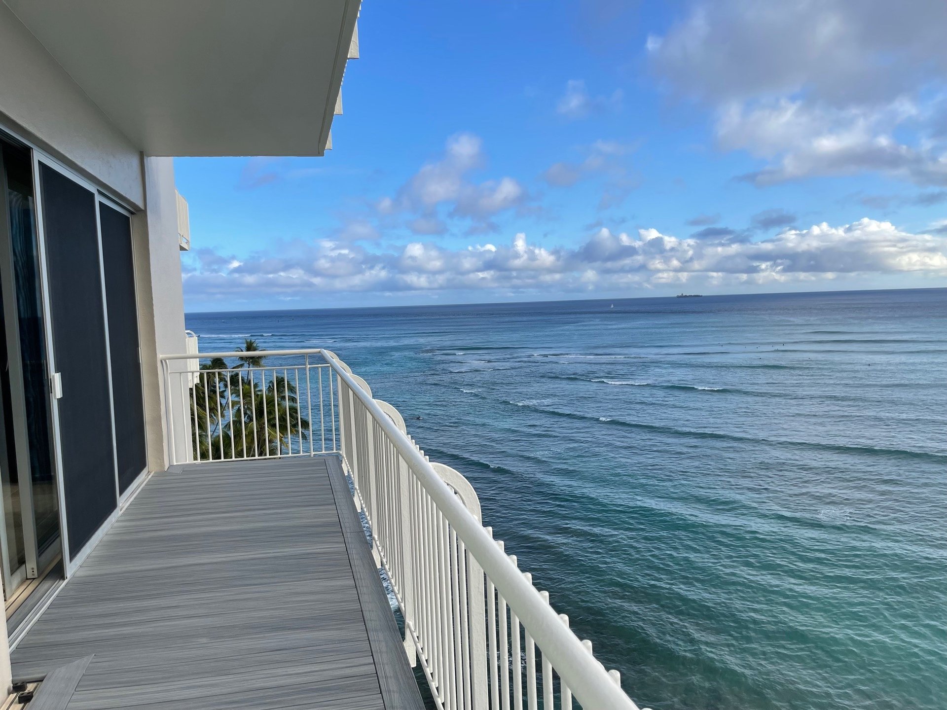 Diamond Head Apartments LTD