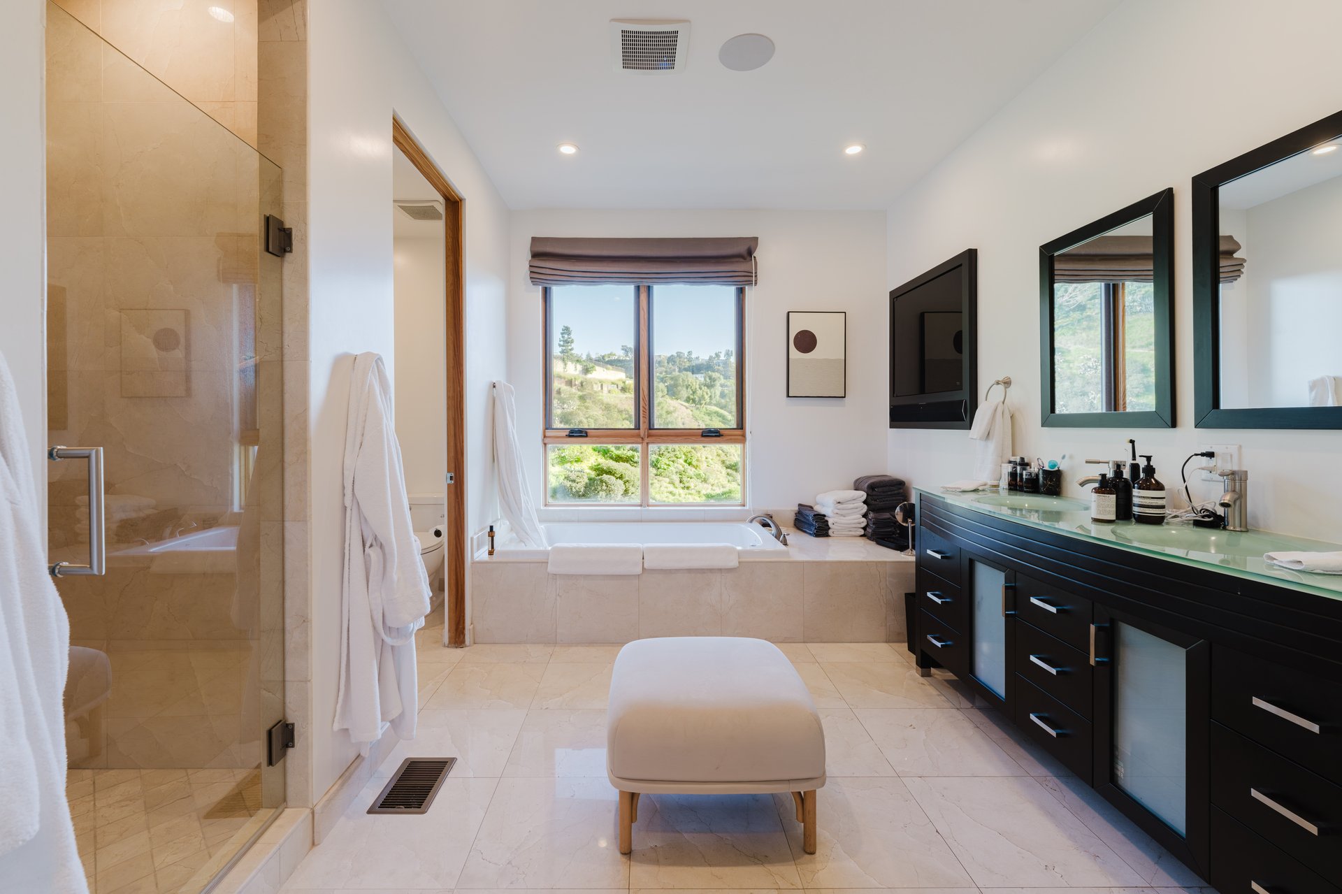 10110 Cielo Dr, Beverly Hills