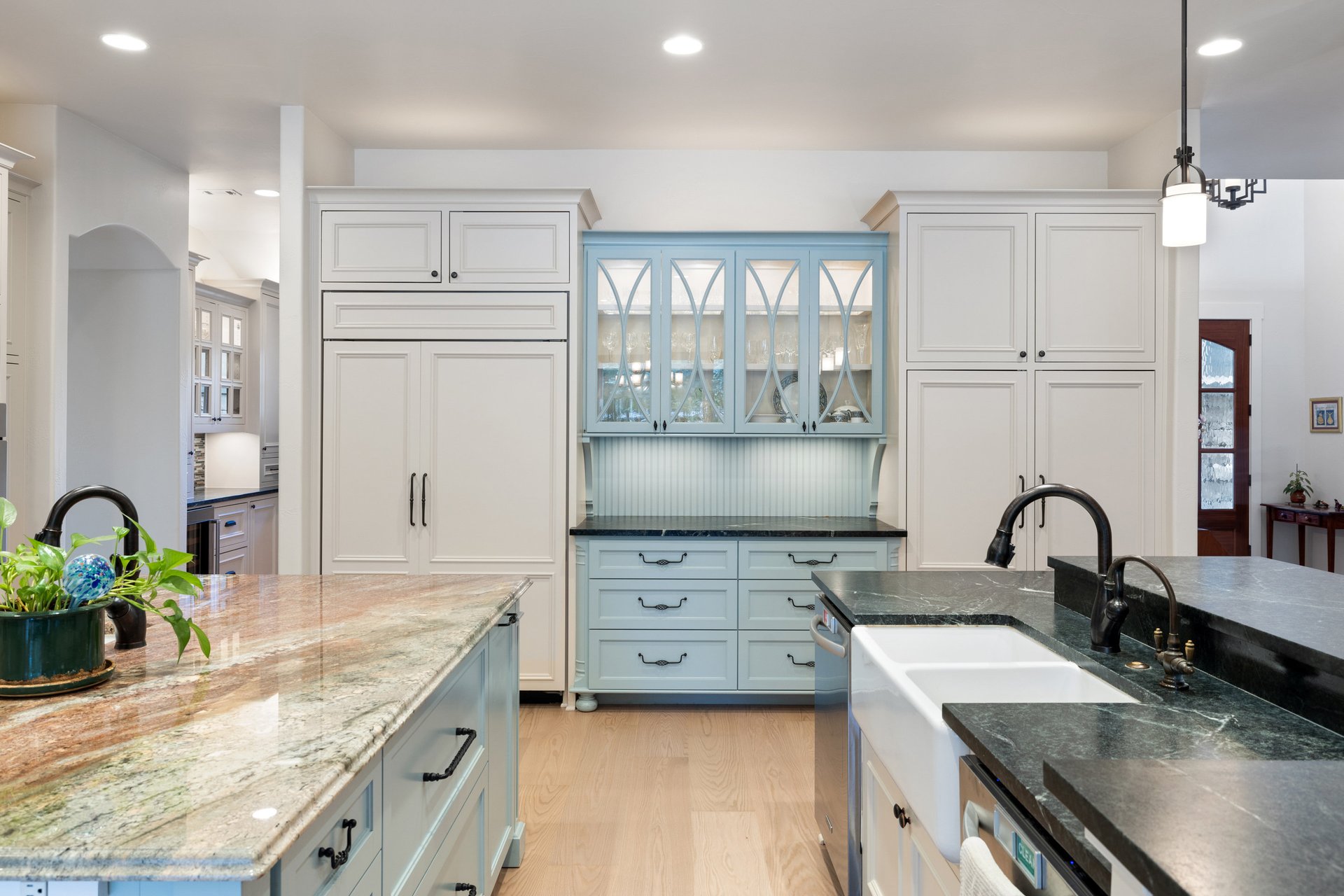 12821 Hacienda Ridge