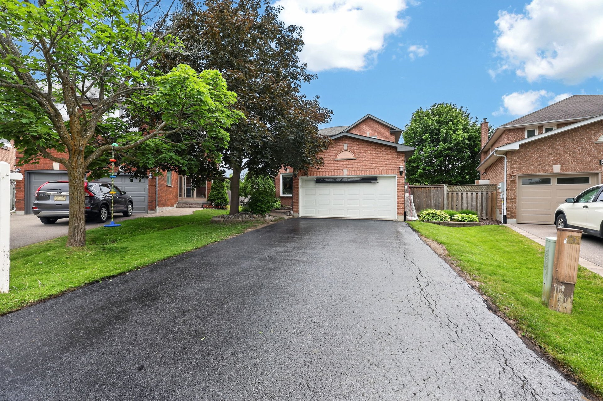 539 Veale Place