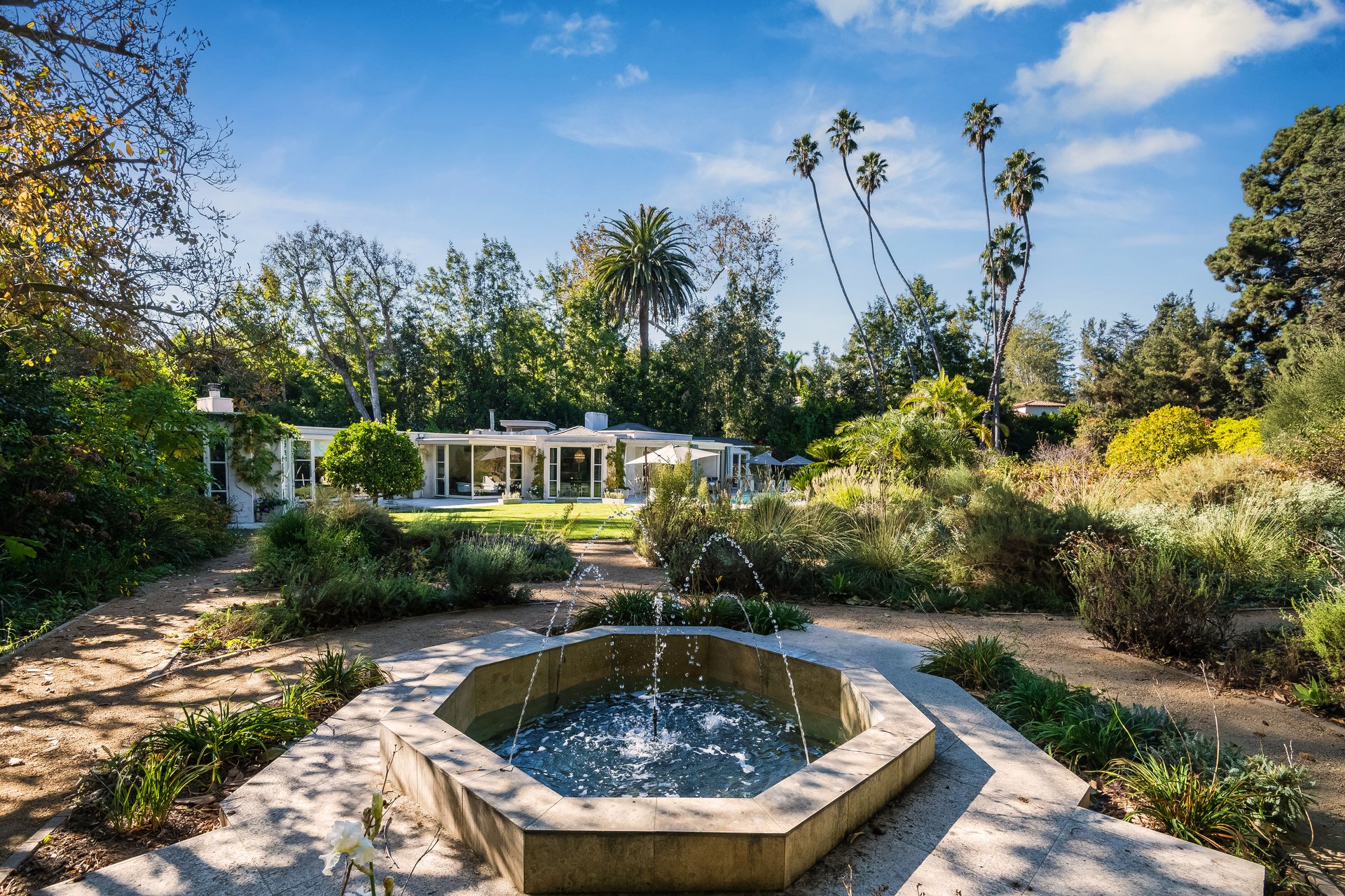 101 Bel Air Rd