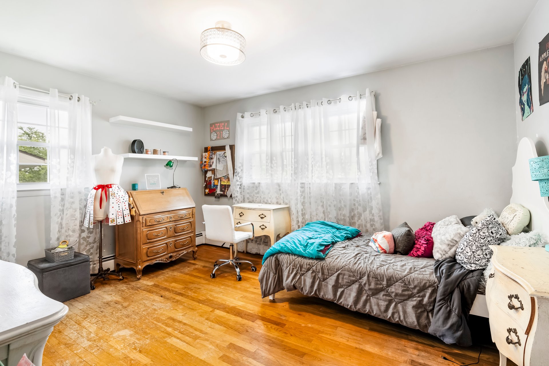 347 Barrett Road