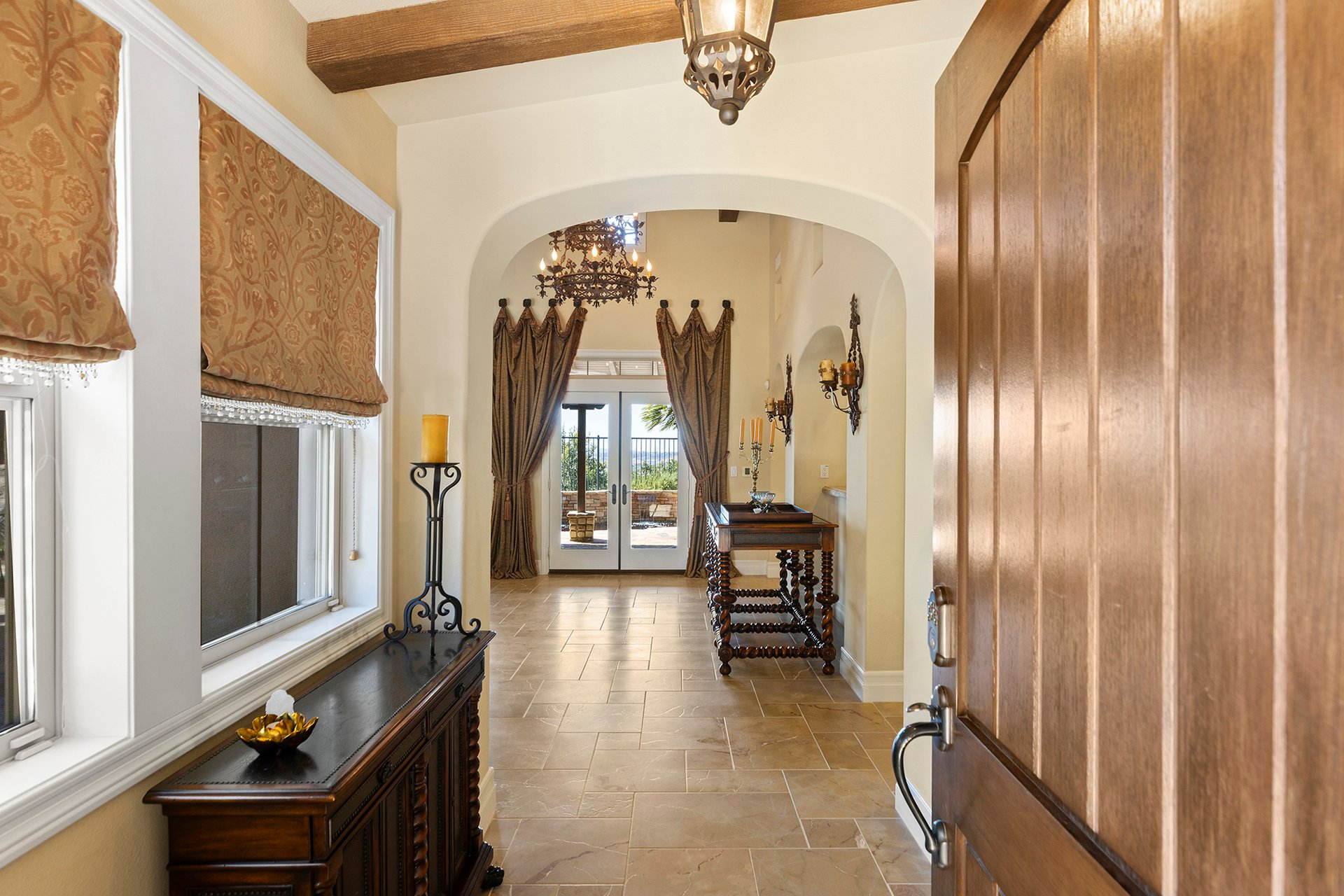 9 Sandalo Court
