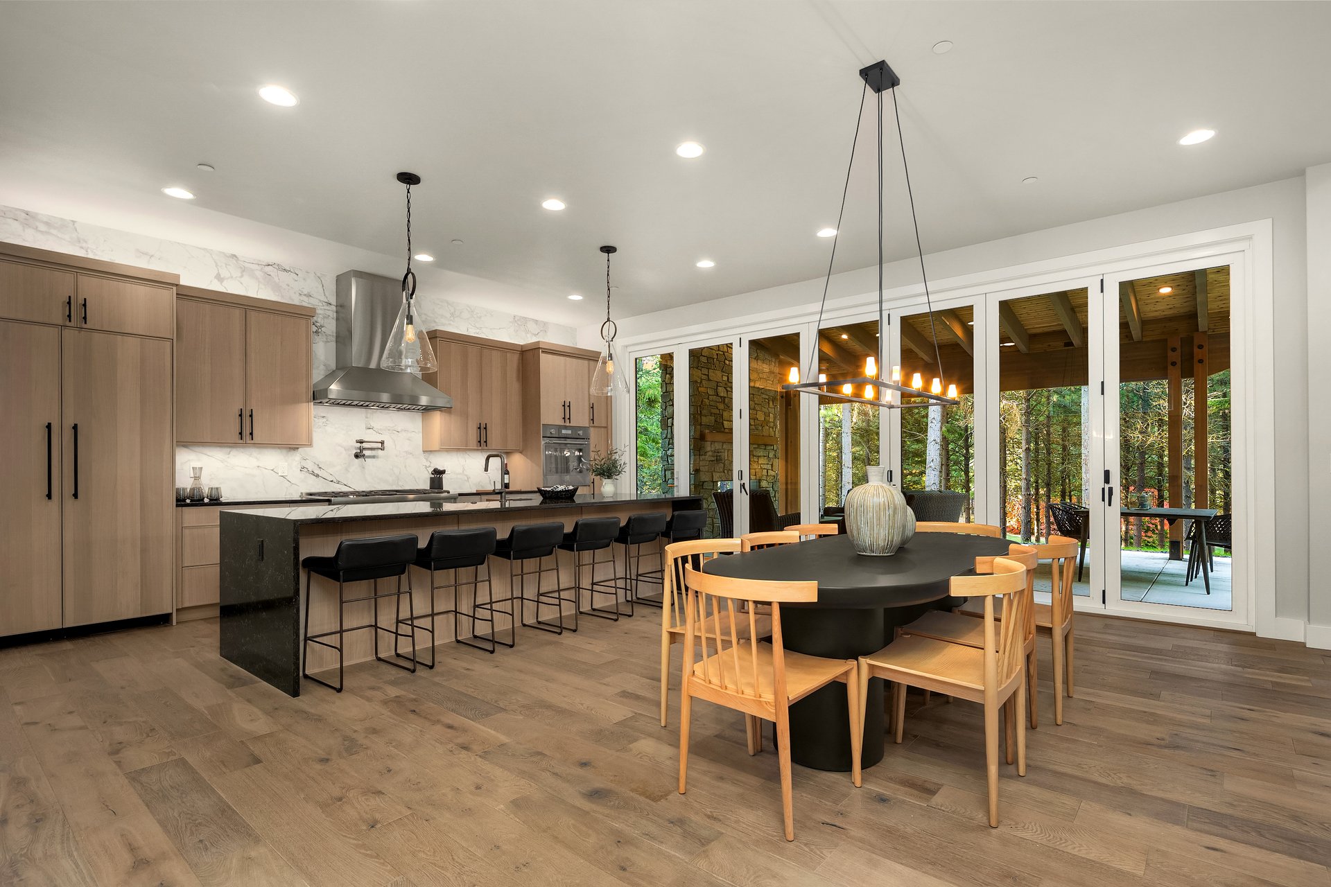 1130 Ruby King Loop