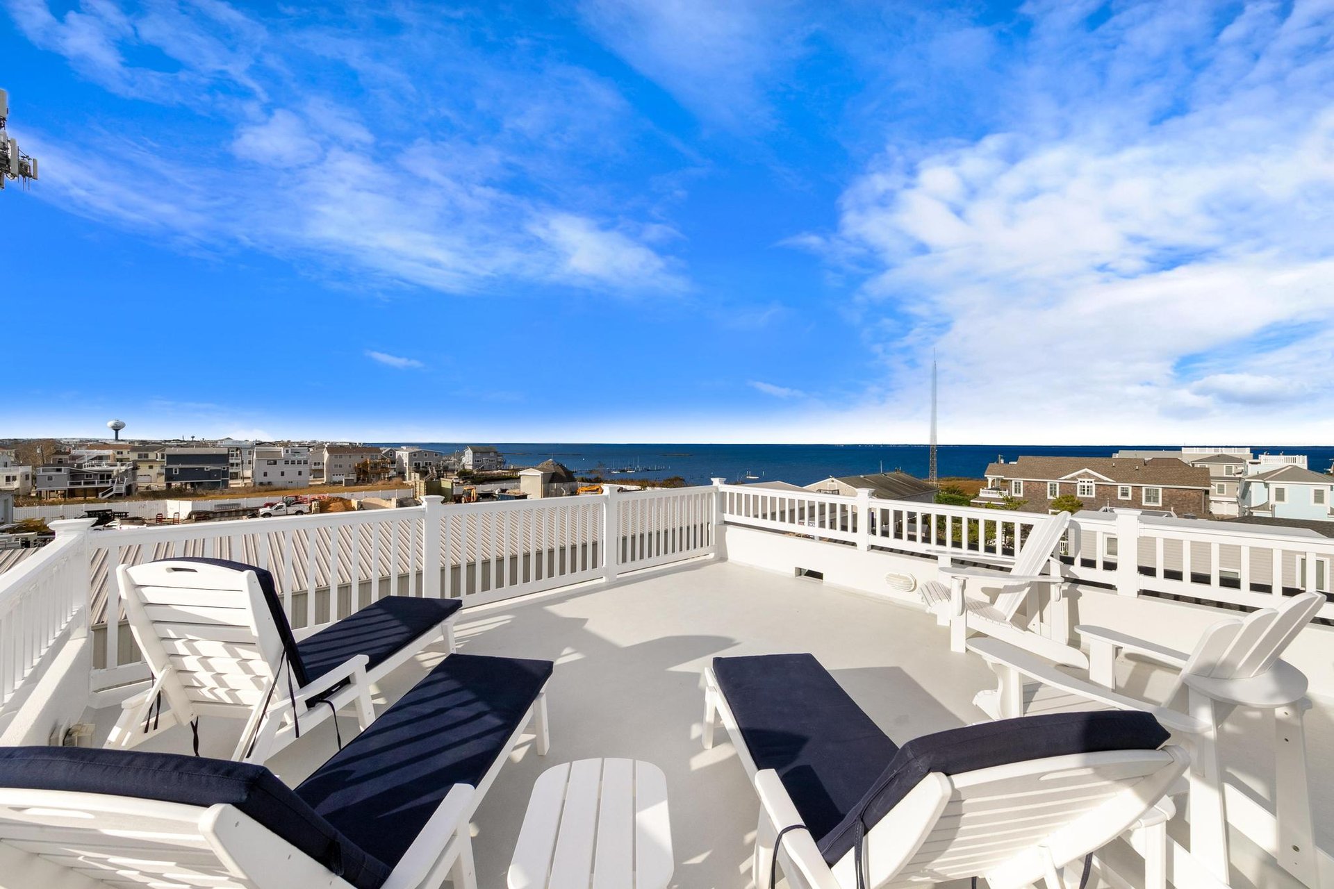 24 W Winifred Avenue, Beach Haven Crest