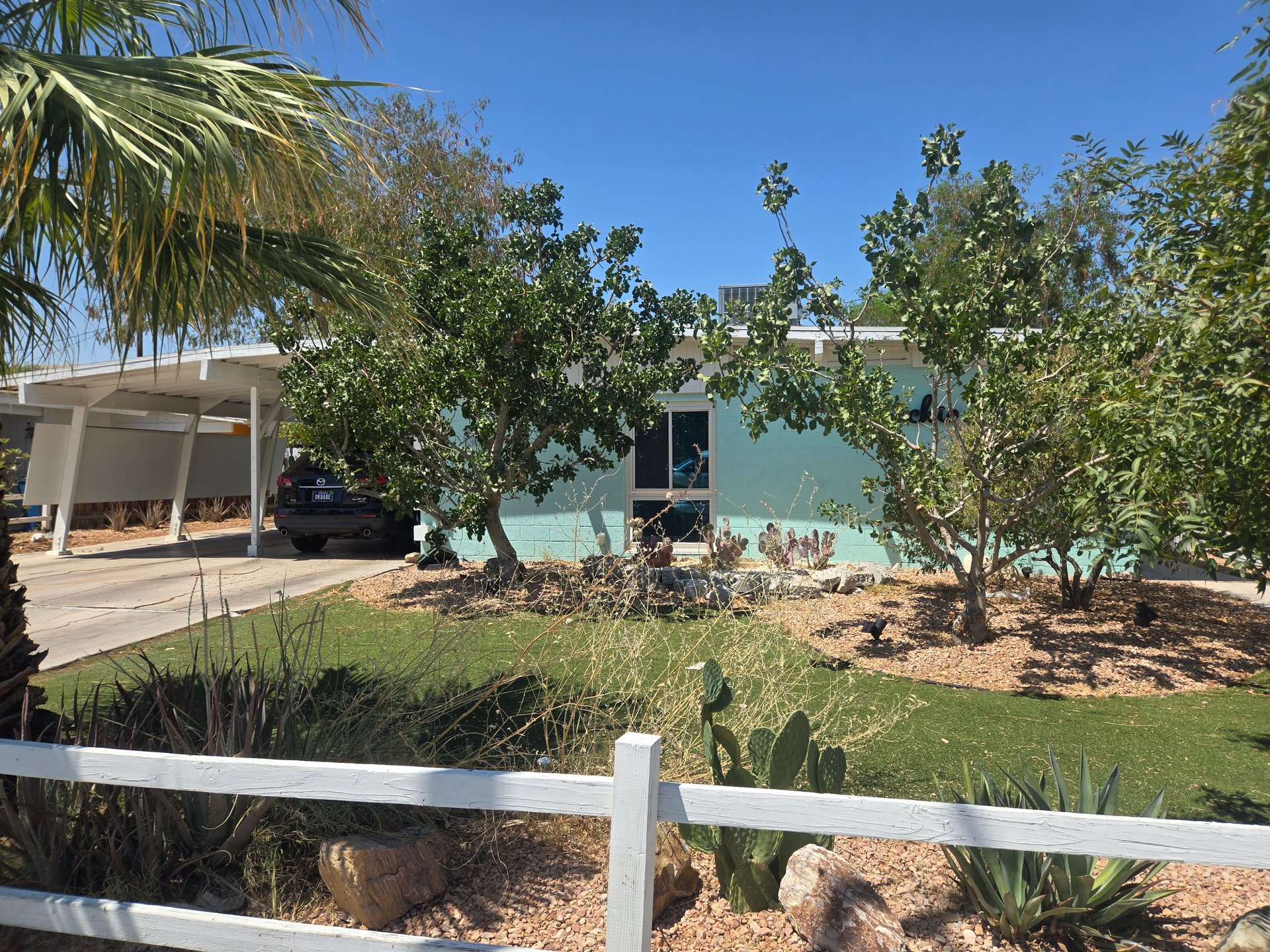 1305 East Phillips Avenue #1307 1/2 Las Vegas, NV 89104