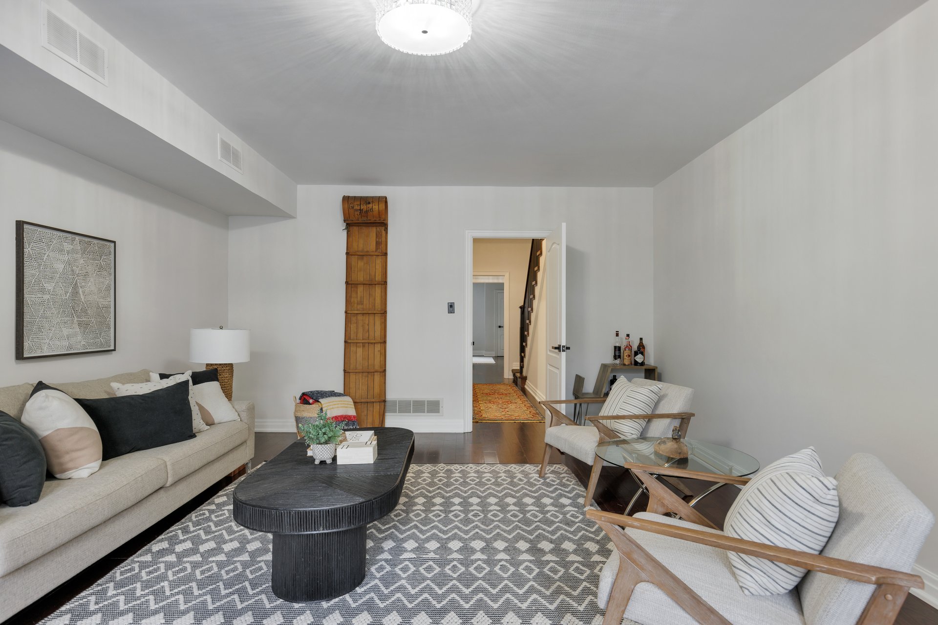 Casa Loma Townhouse