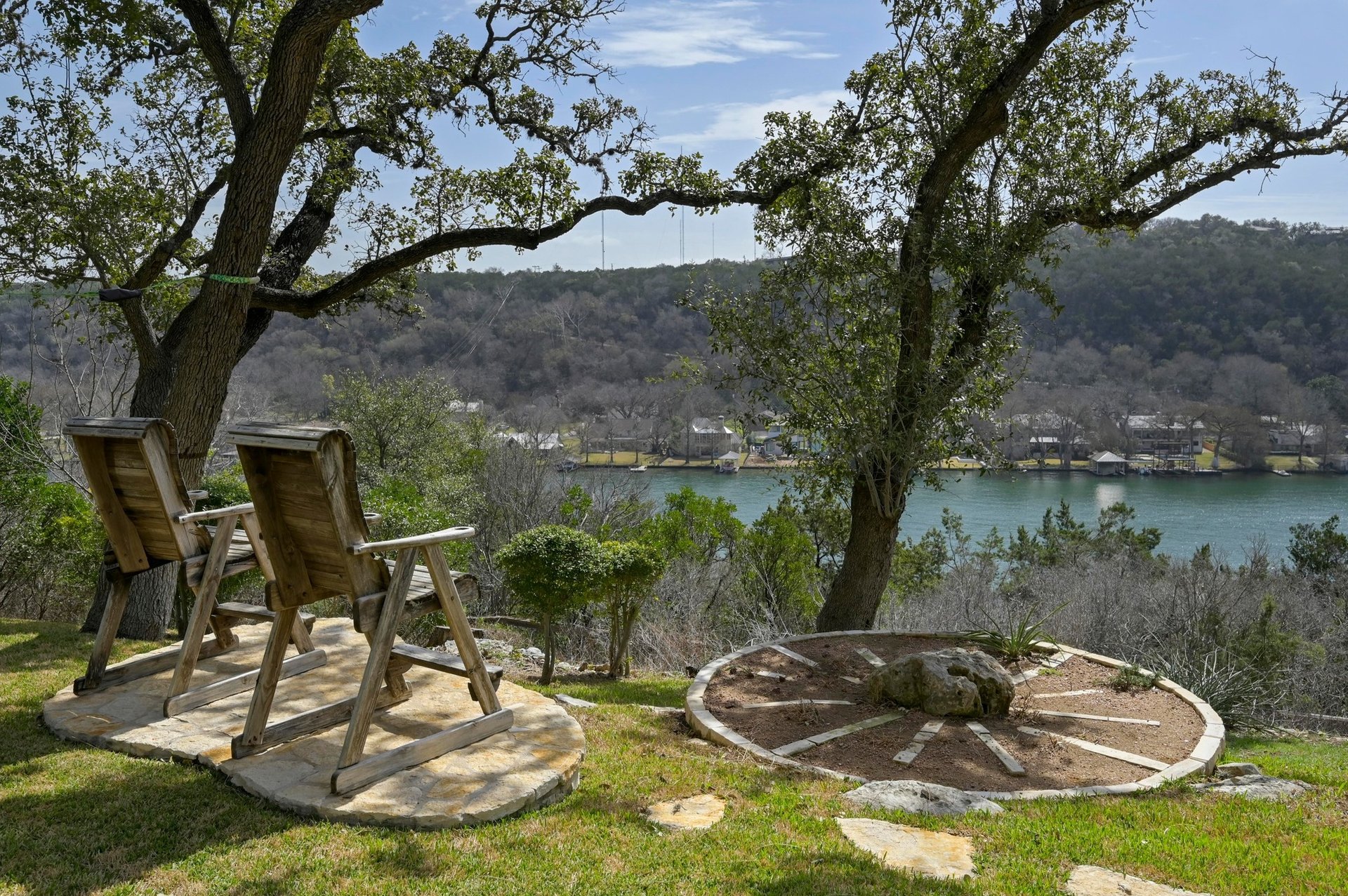 3004 Patio Circle 