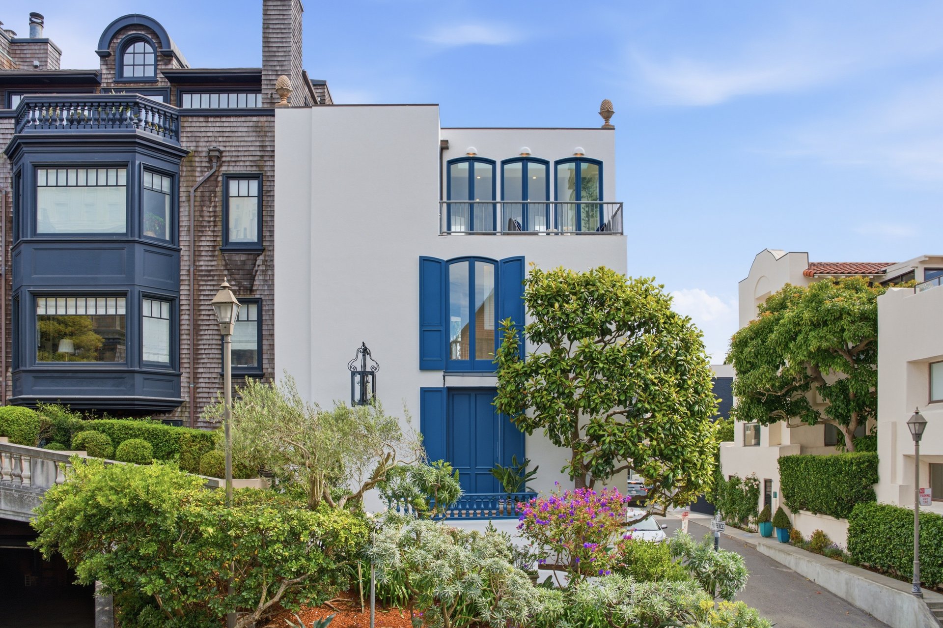 Midcentury Marvel Above Russian Hill