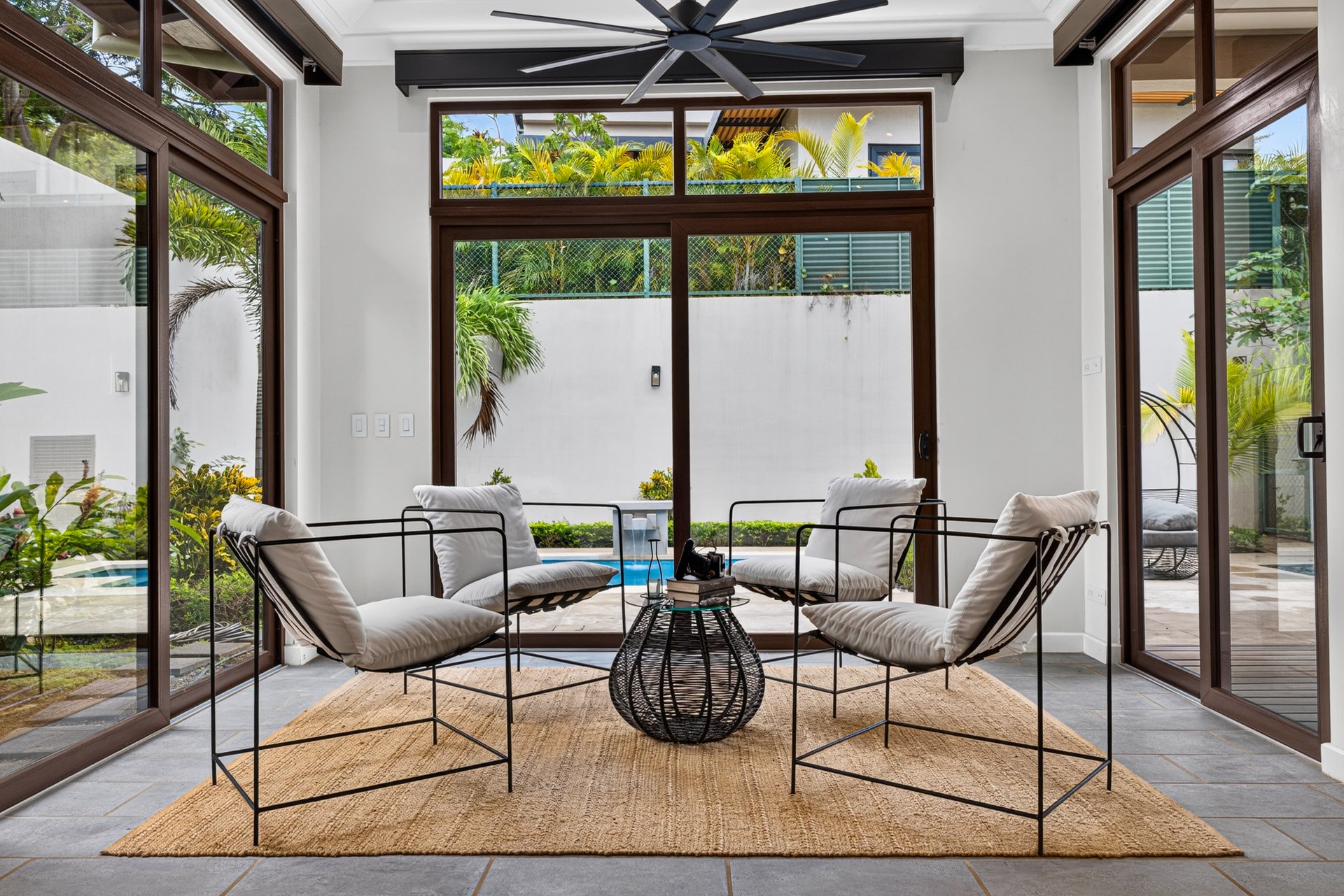 Casa Arcana | Luxury 3BR Condo with Private Pool in Tamarindo Parks | Walk to Beach