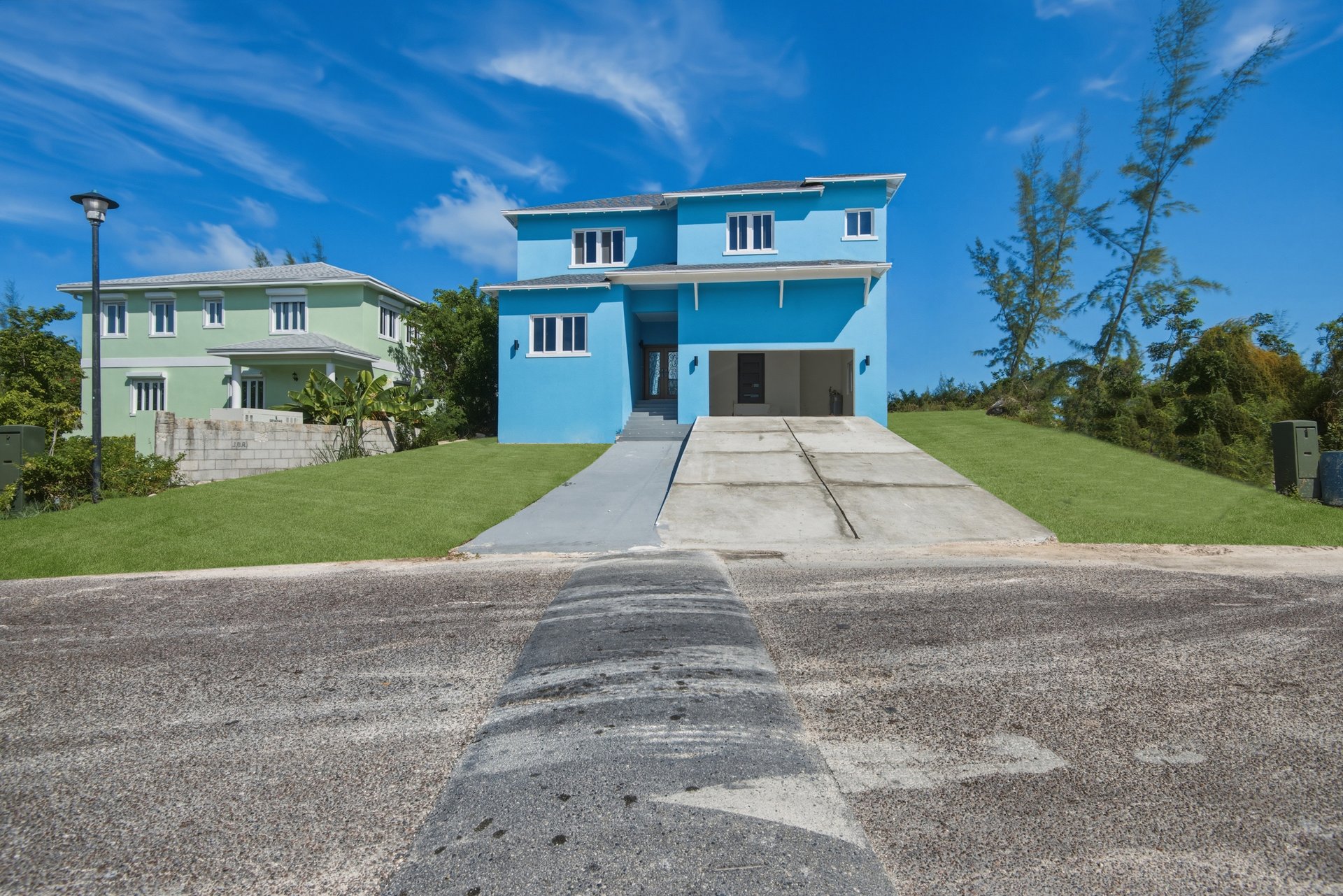 Casa Azure, Palm Cay