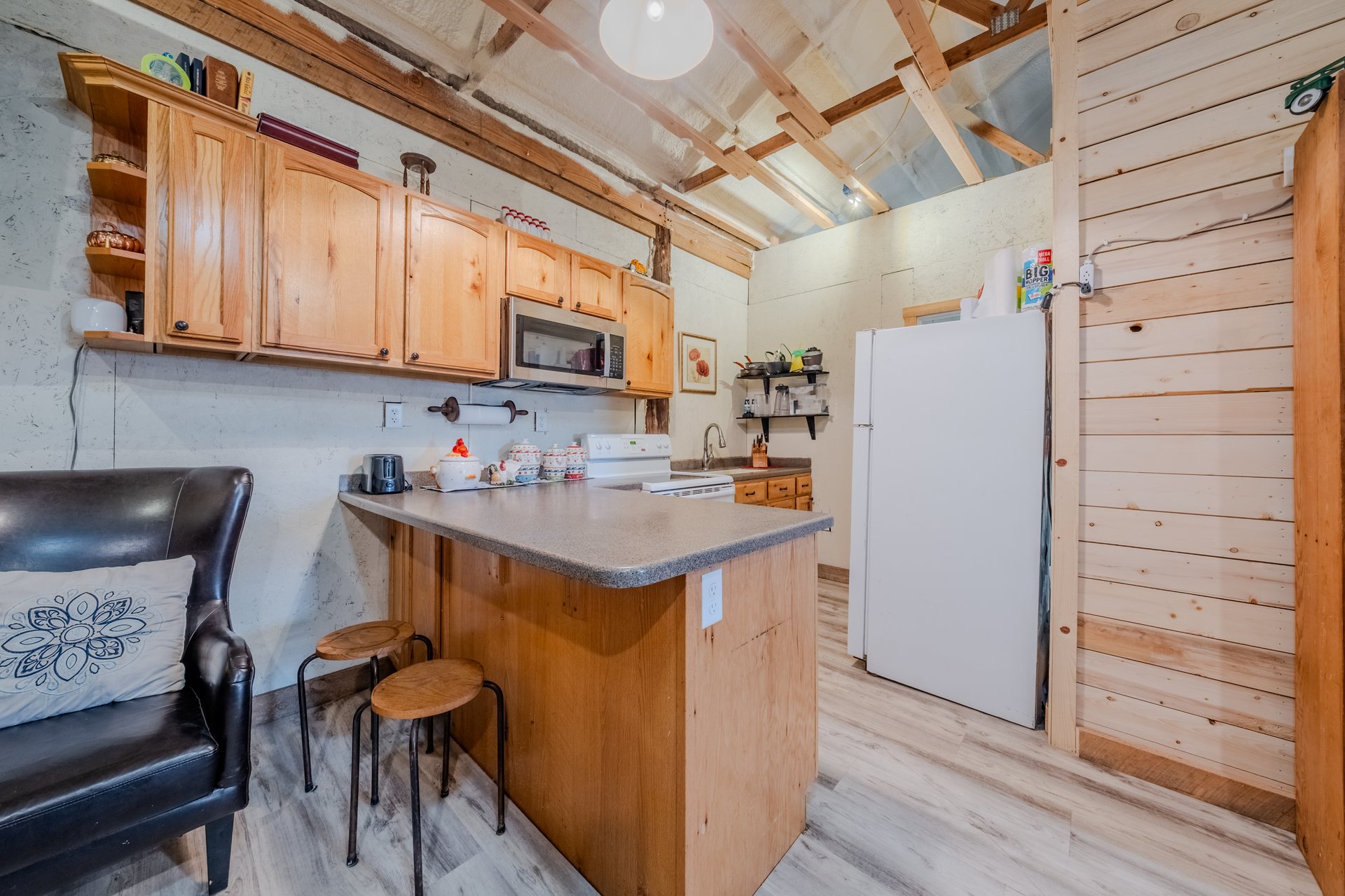 7395 N Johnson Canyon