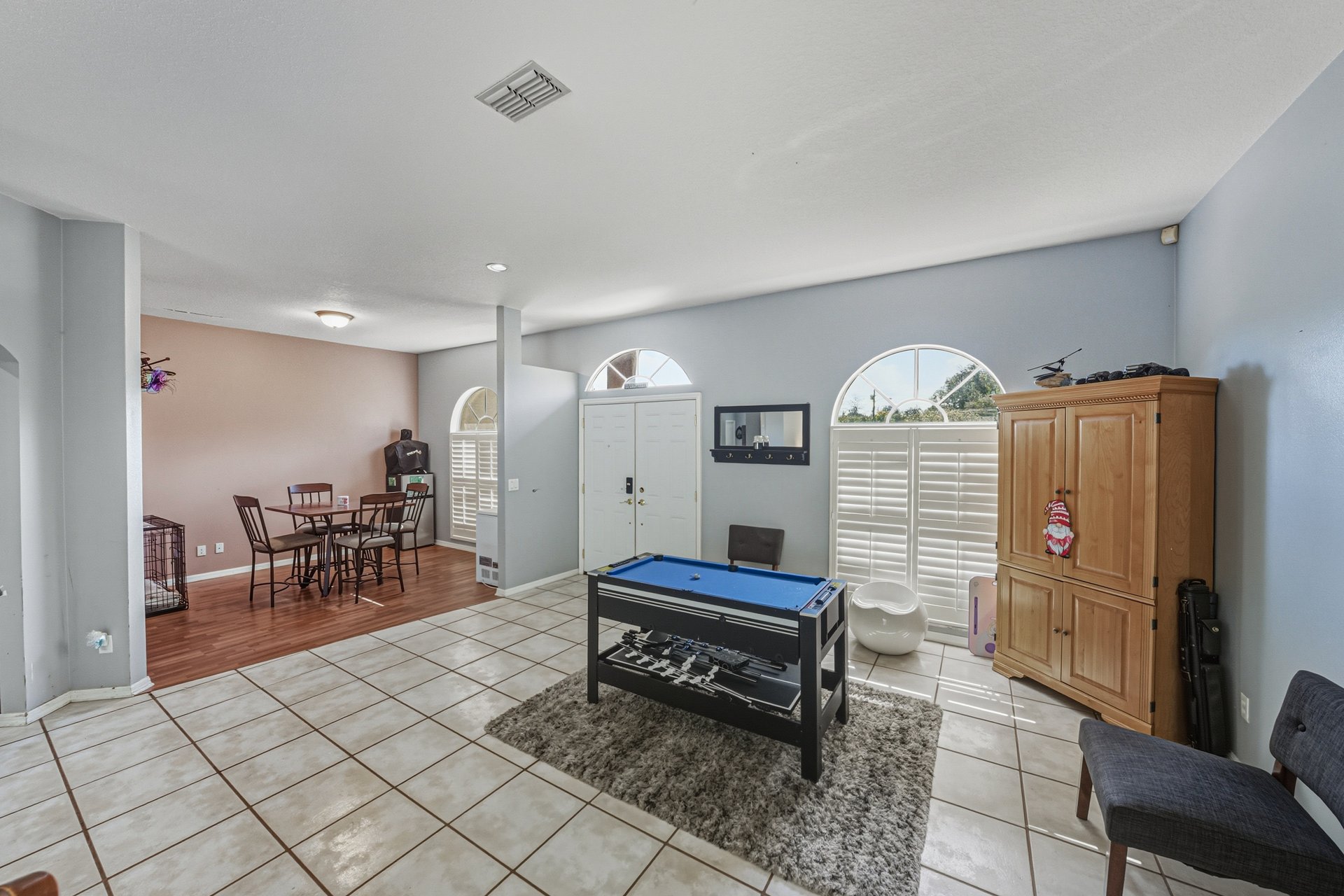 3926 MEADOWLARK CT