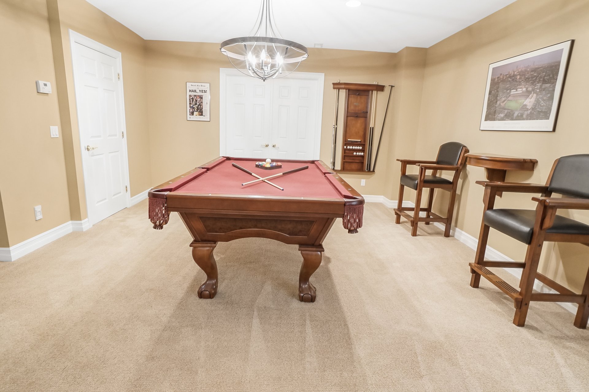 12172 Woodline