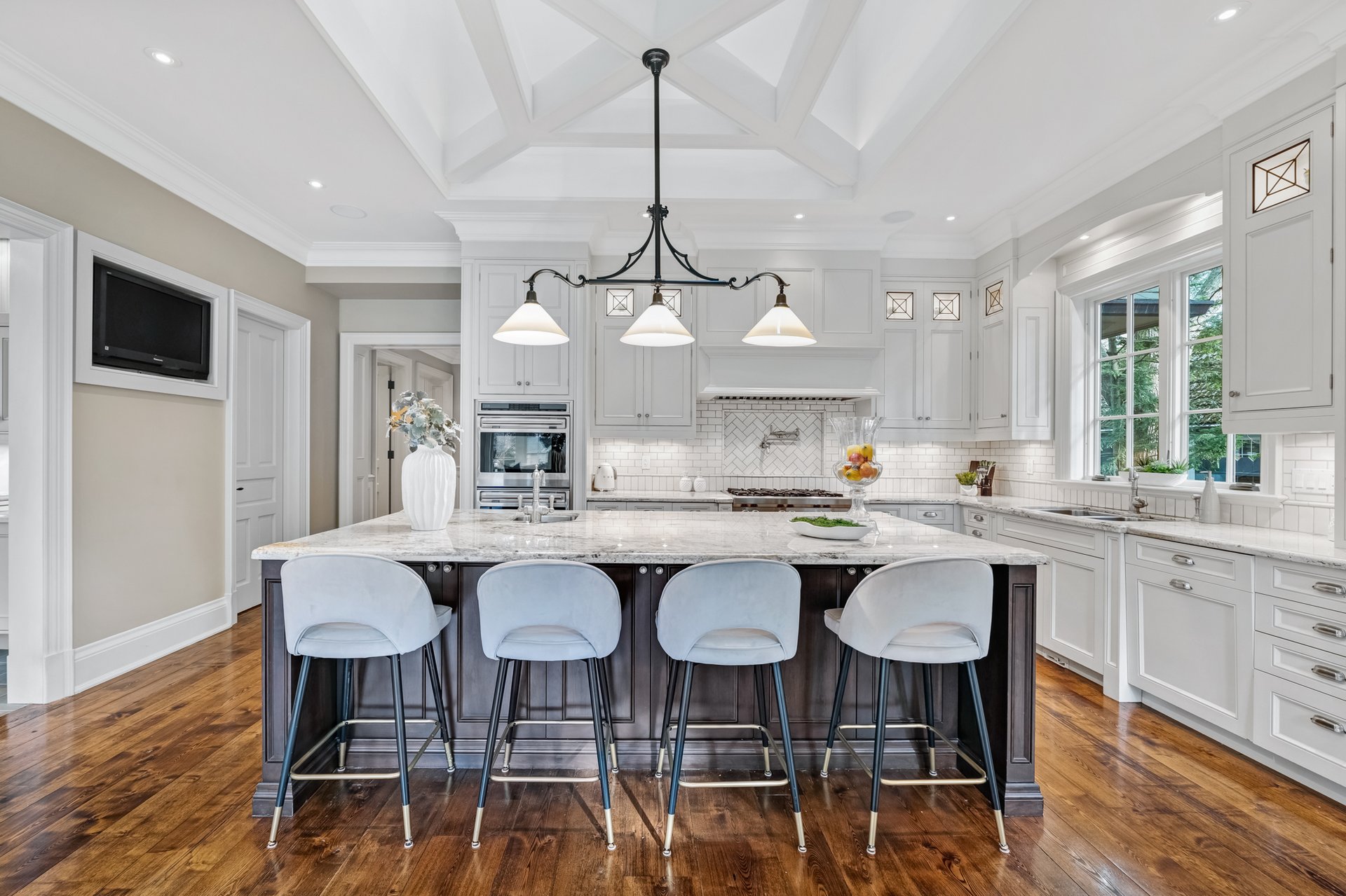 190 Donnelly Dr