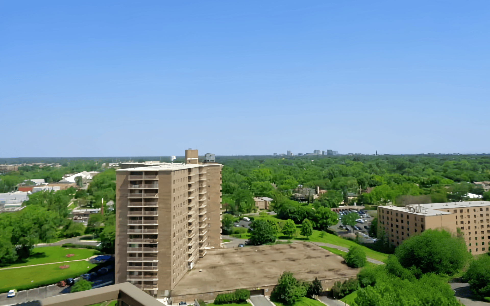 7033 N Kedzie Ave APT 1712