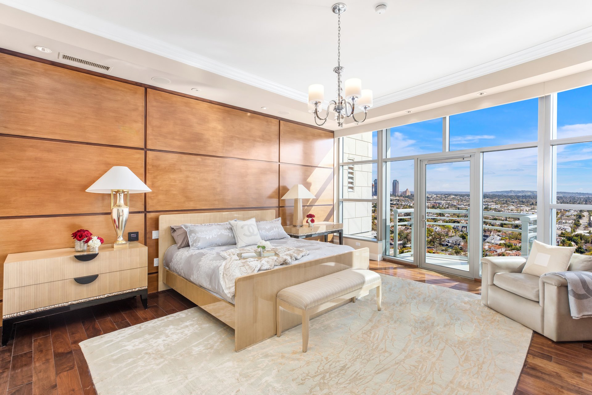 The Condominium With The Best Views On The Wilshire Corridor