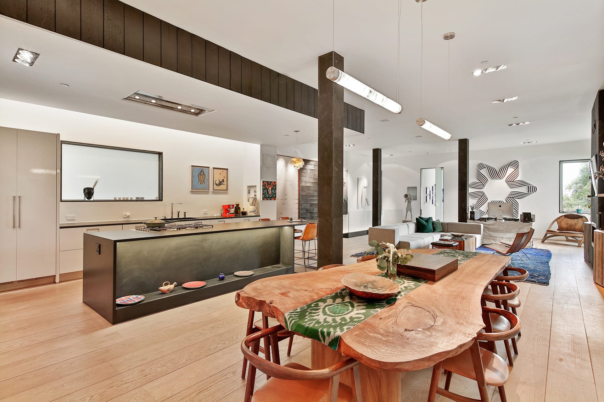 Pacific Heights House-Like Two-Level Condo
