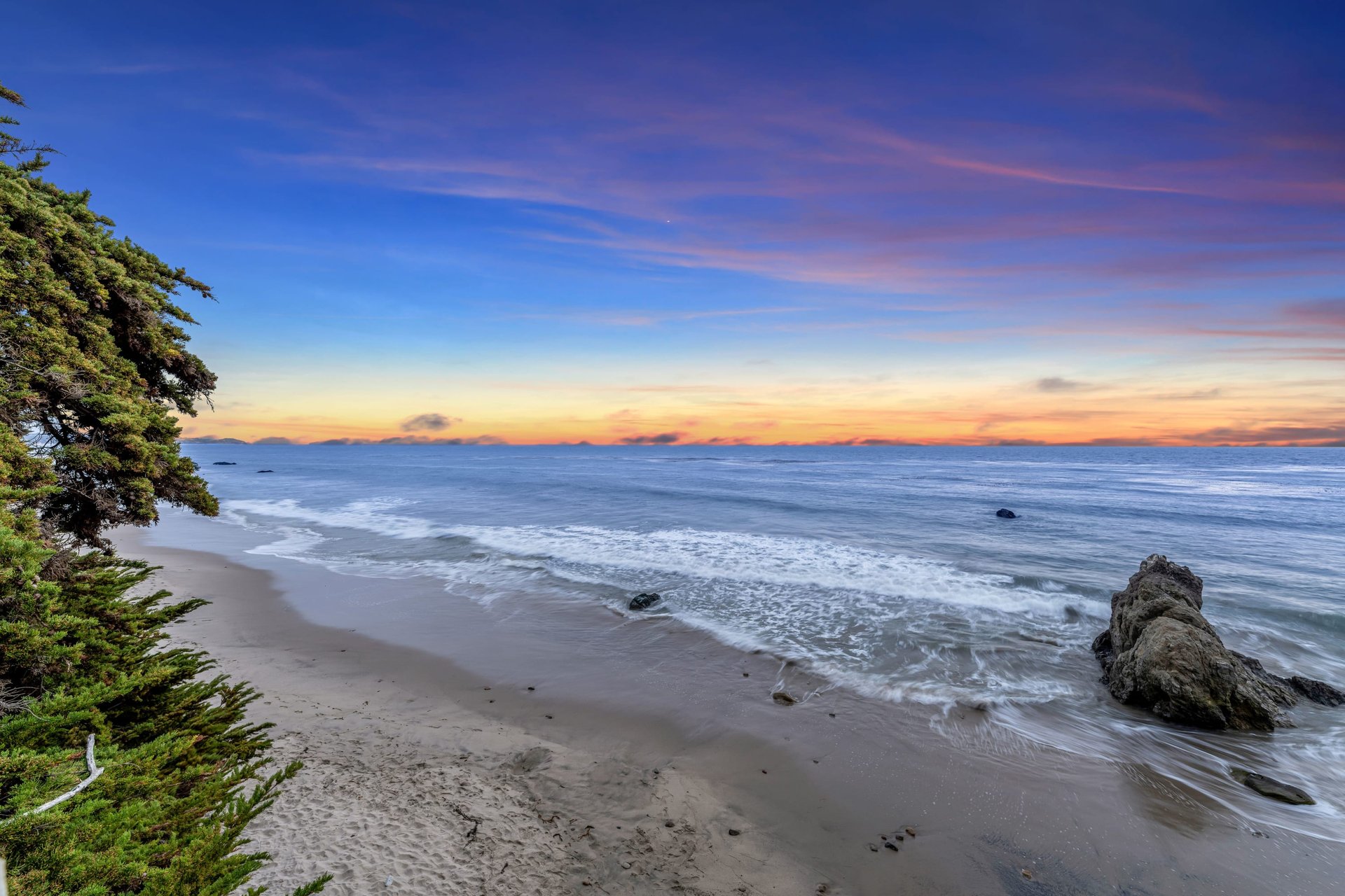 31894 Sea Level Dr, Malibu