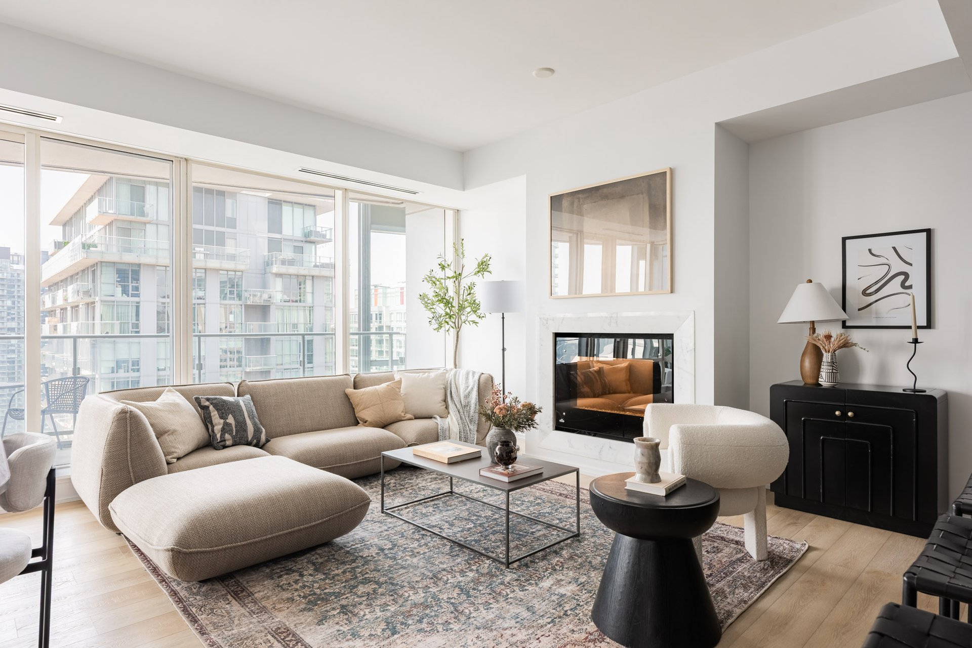 Suite 3203- 180 University Avenue