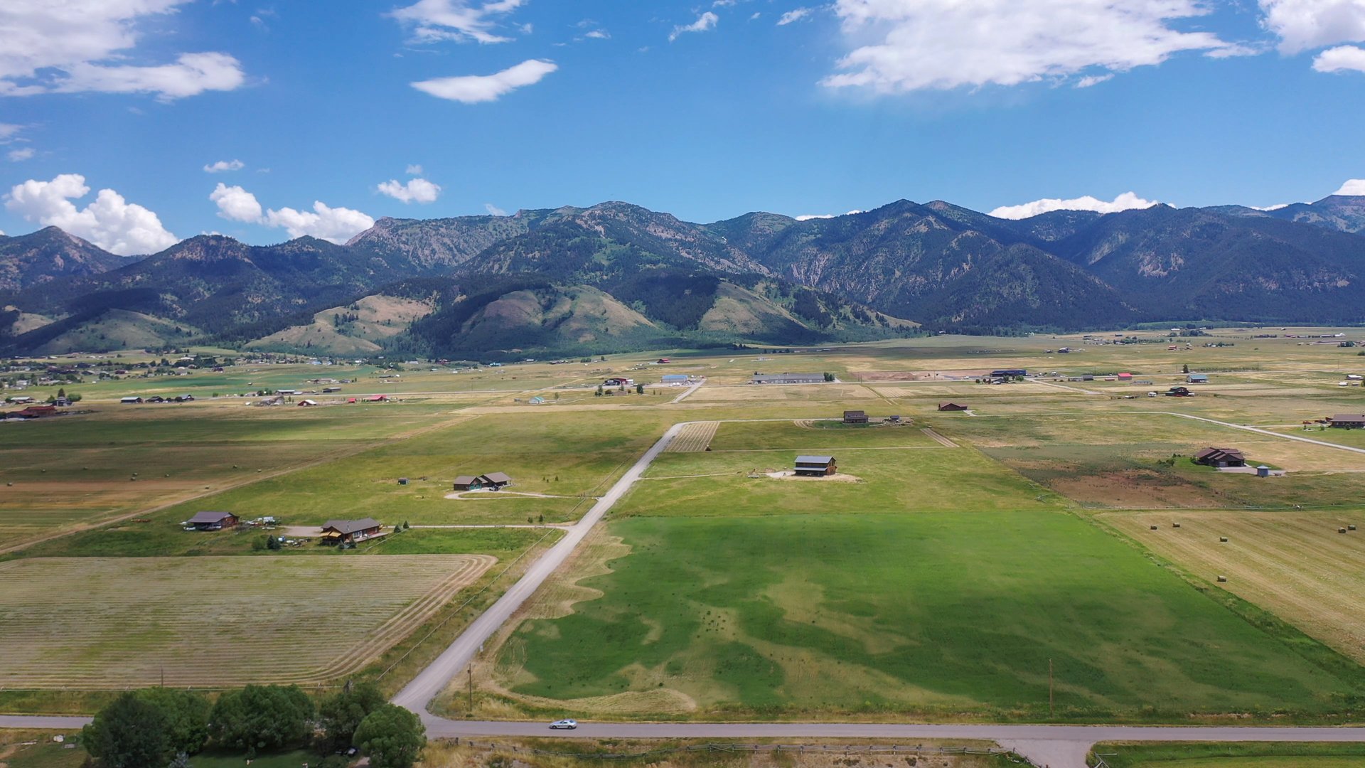 LOT 5 ROYAL Loop