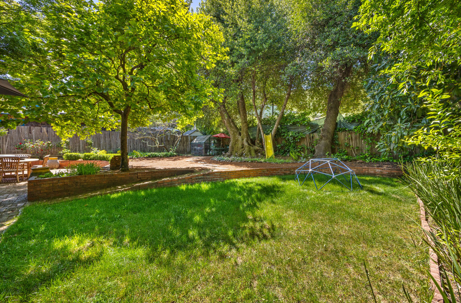 15 Hazel Court