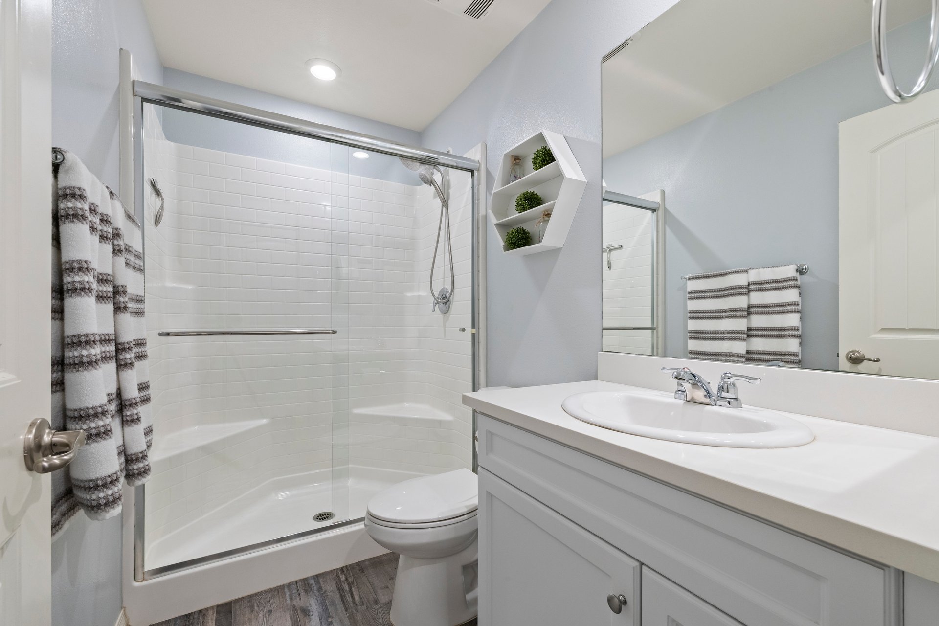 3147 E Yellowstone Dr. 