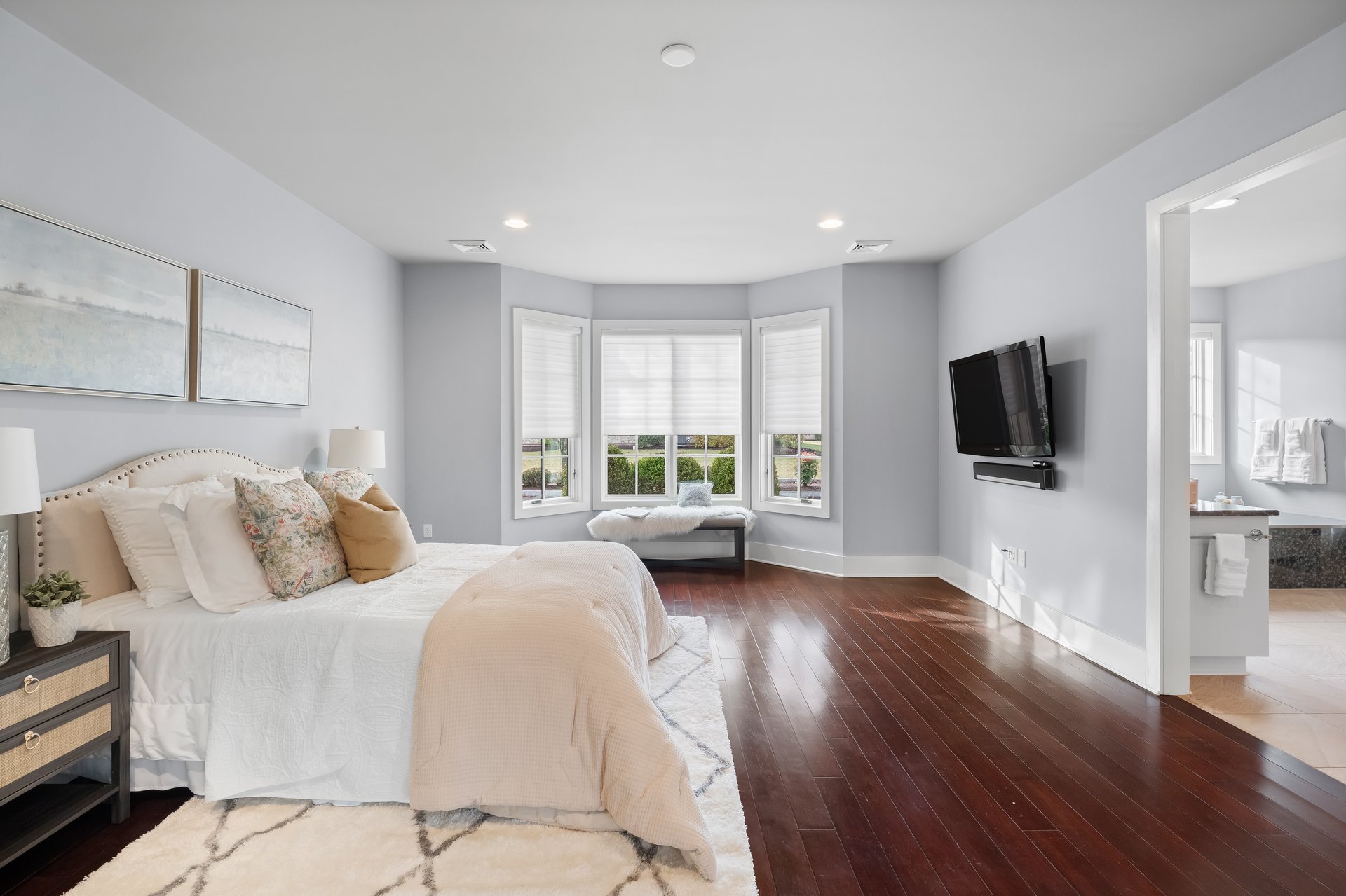 2687 Avenue Du Vlg