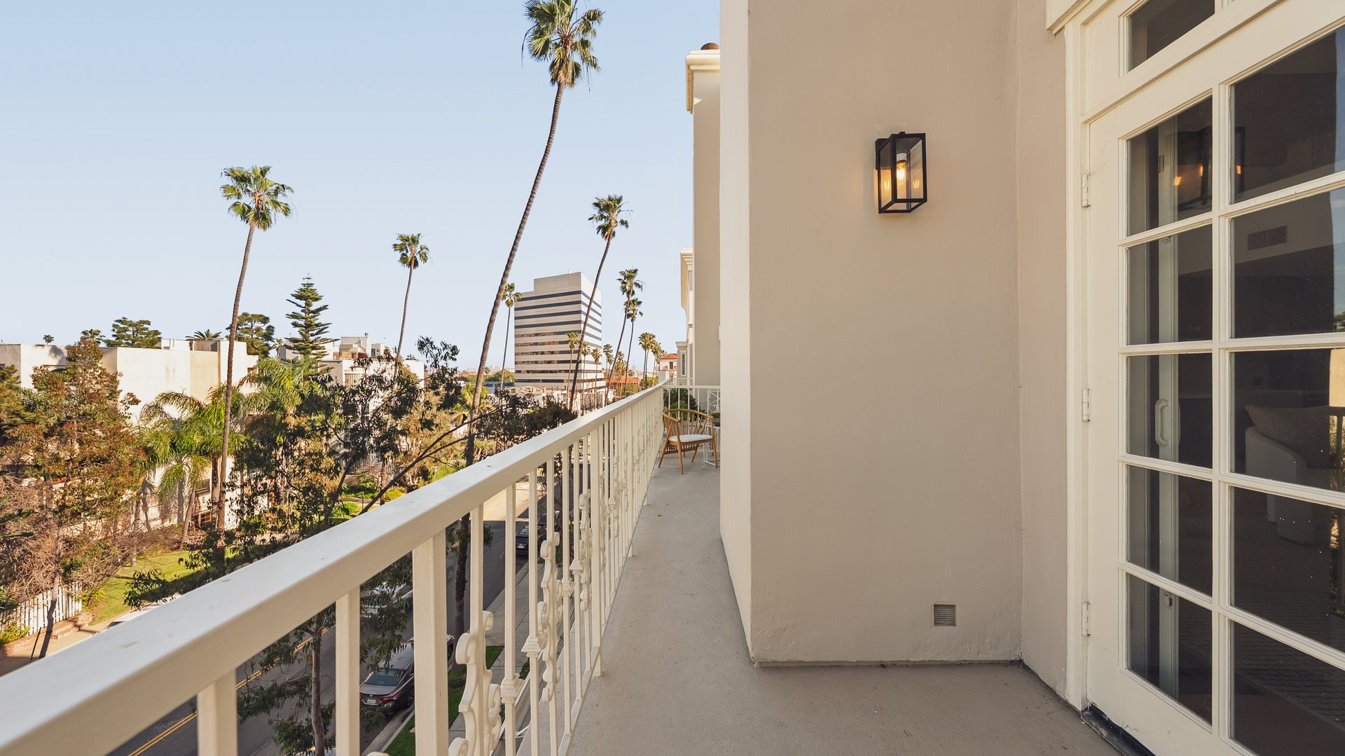 1040 4th St Unit: 405, Santa Monica 
