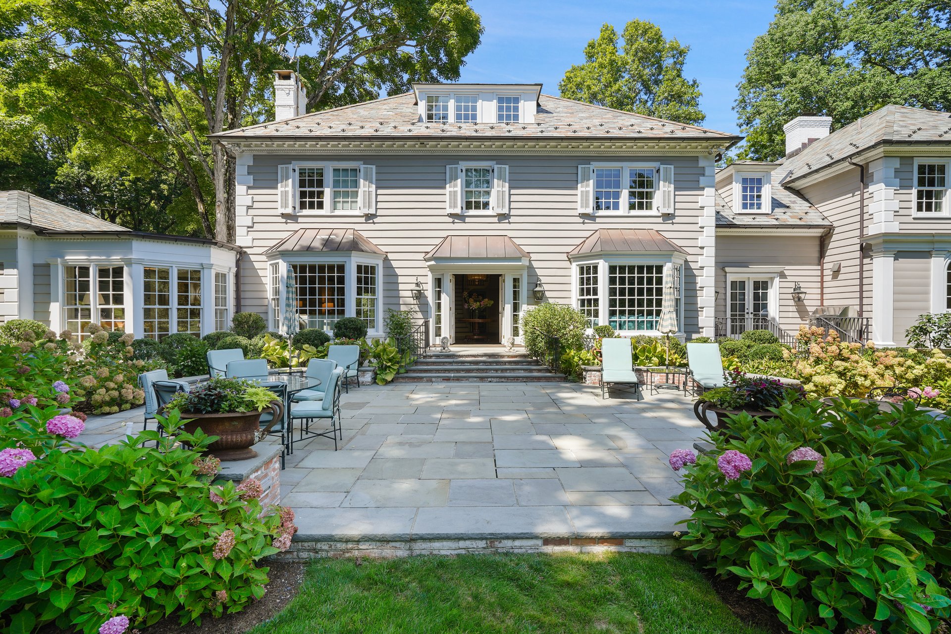 29 Upper Hook Road