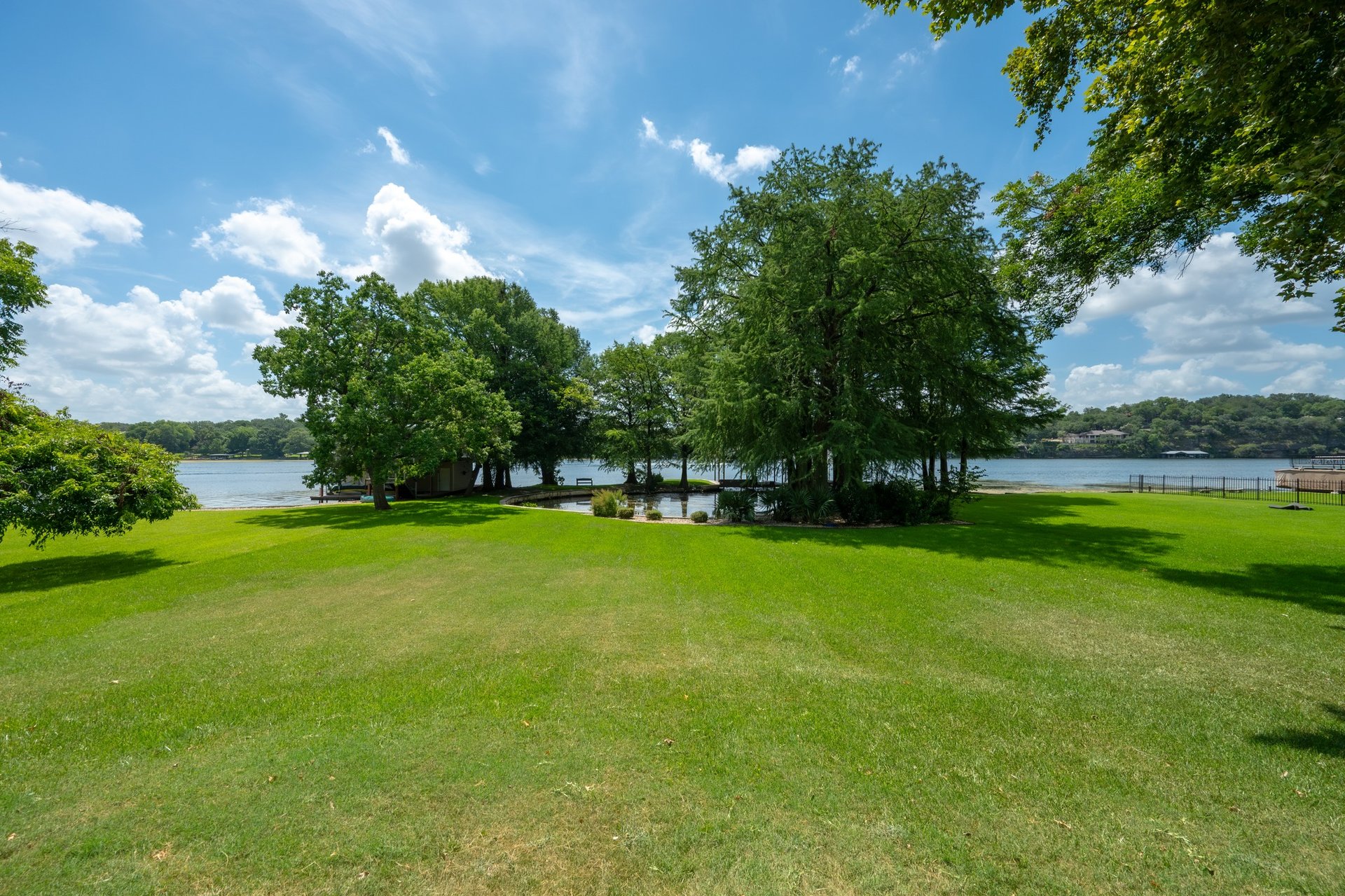 2611 Westlake Drive 