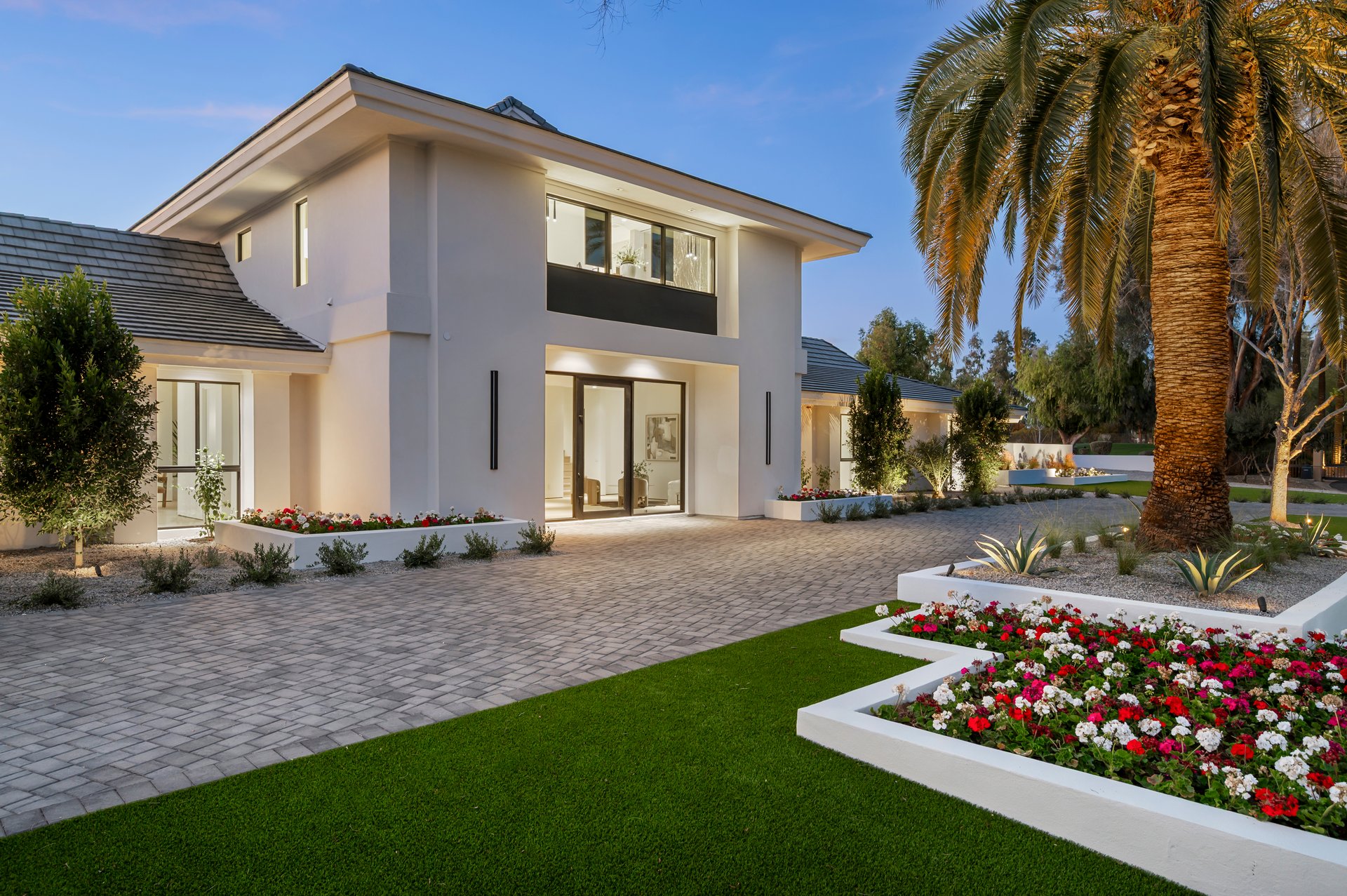 7780 E Vaquero Dr