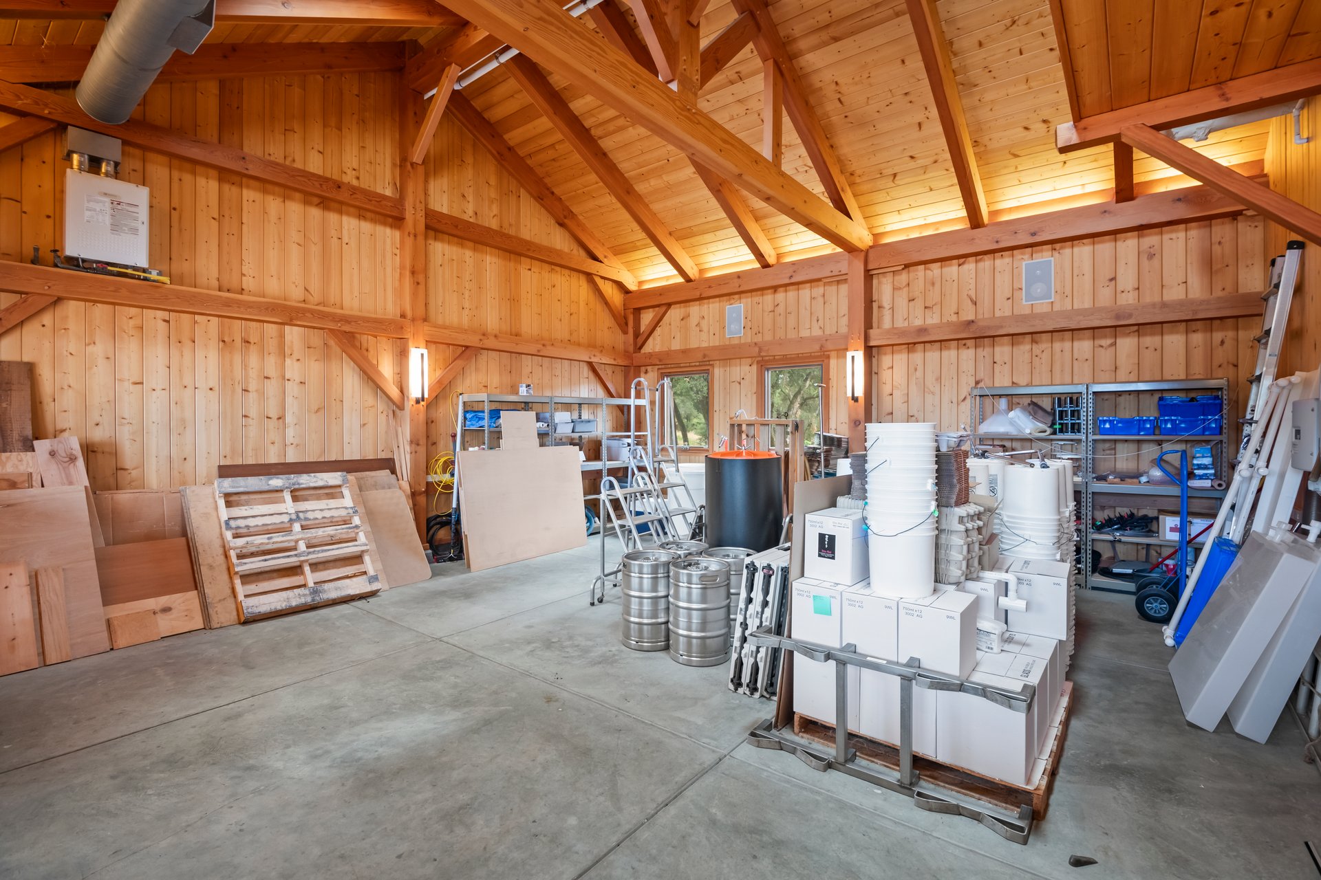 15060 Montebello RD